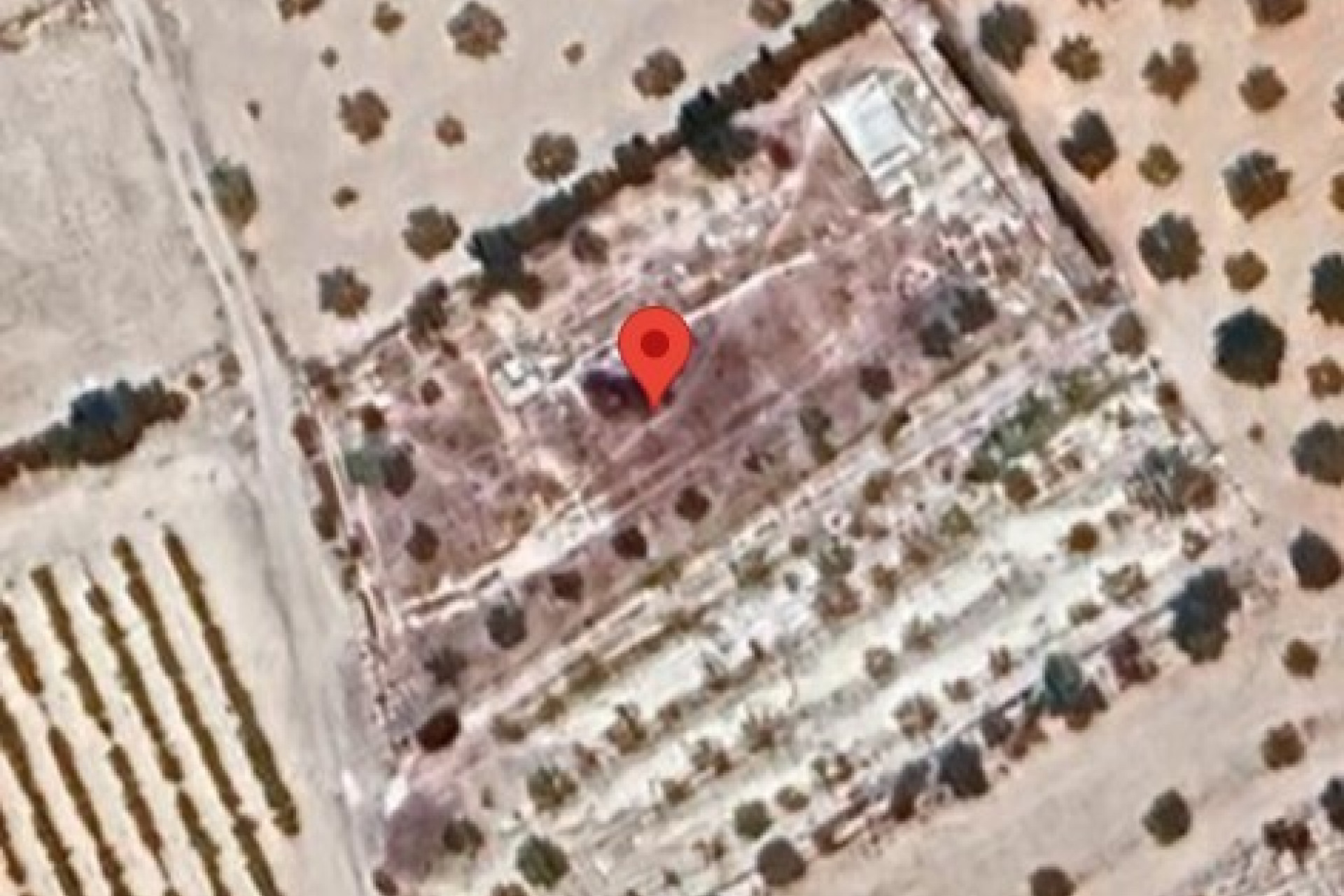 Resale - Finca / Country Property -
Caudete