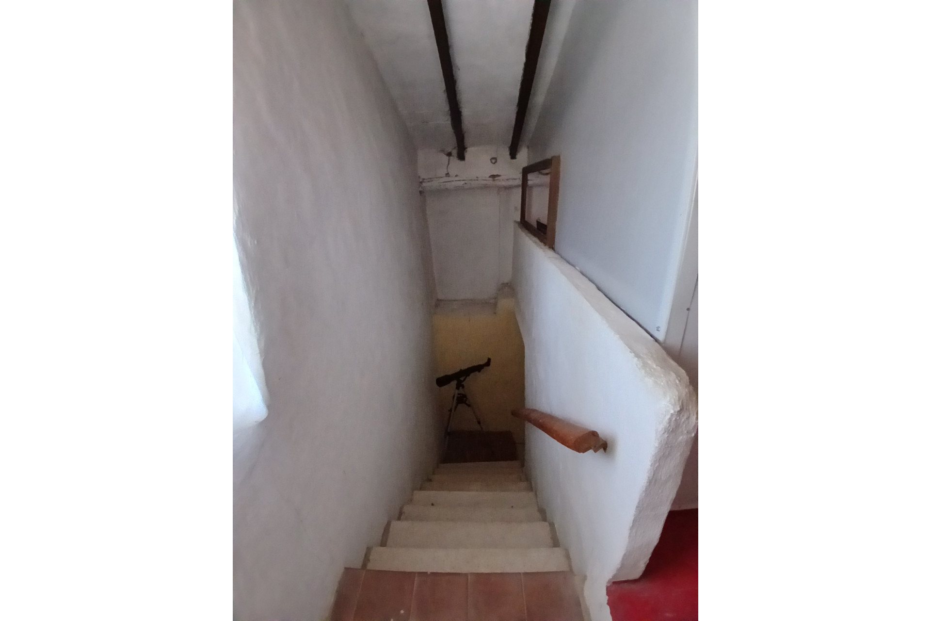 Resale - Finca / Country Property -
Caudete