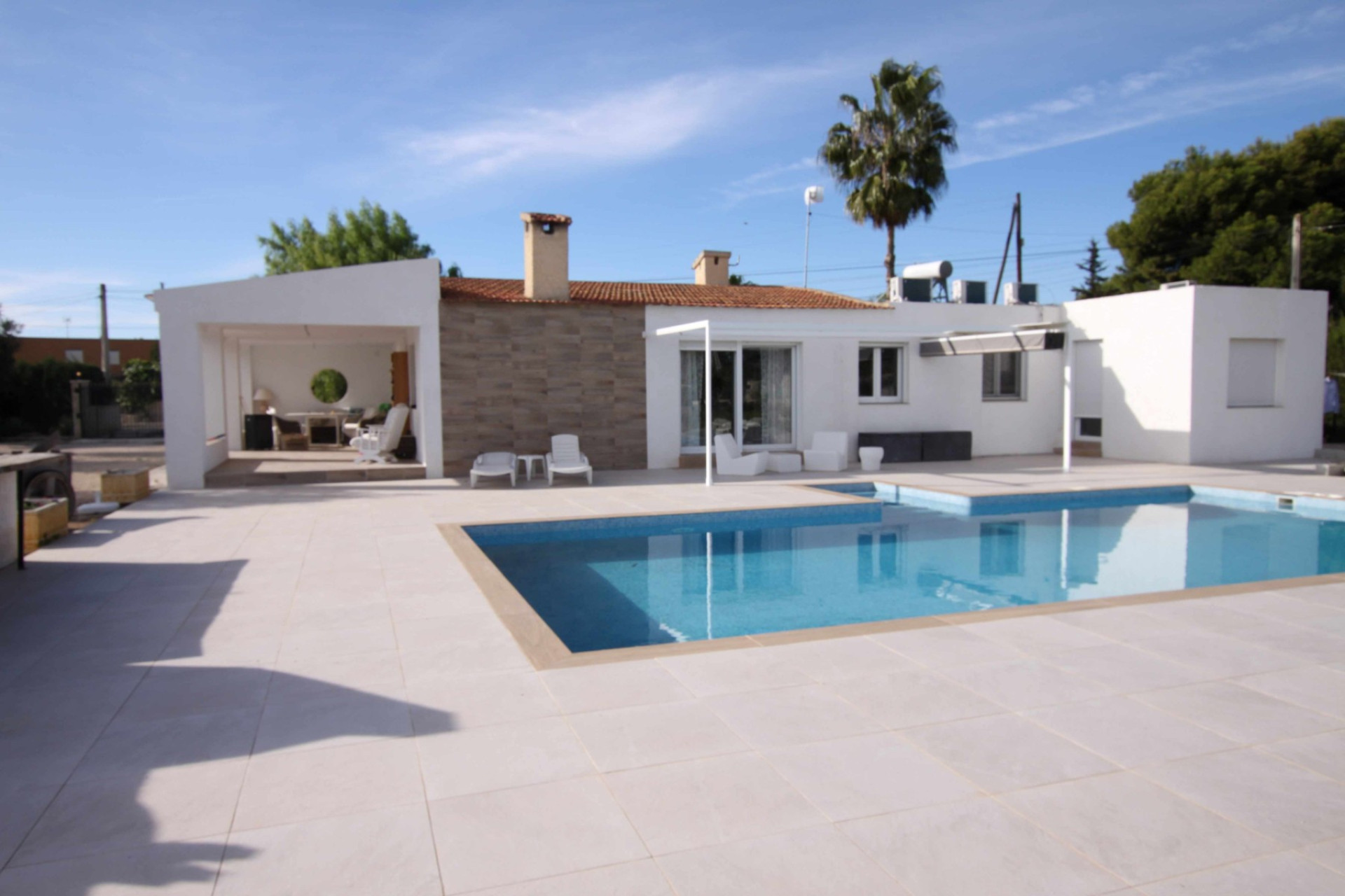 Resale - Finca - Country Property -
Crevillente