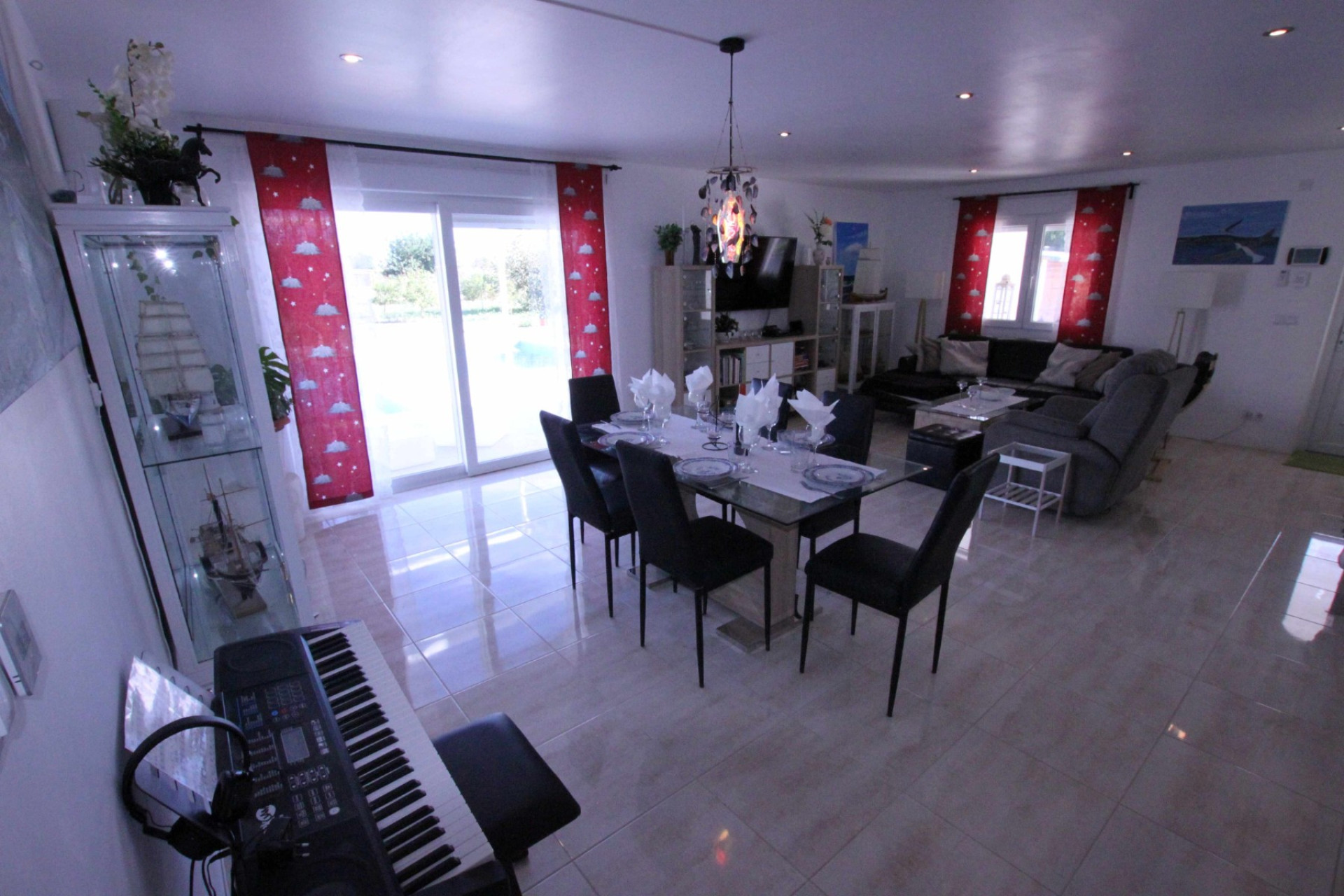 Resale - Finca - Country Property -
Crevillente