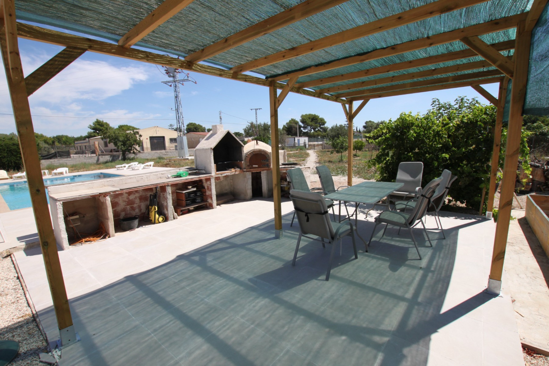 Resale - Finca - Country Property -
Crevillente