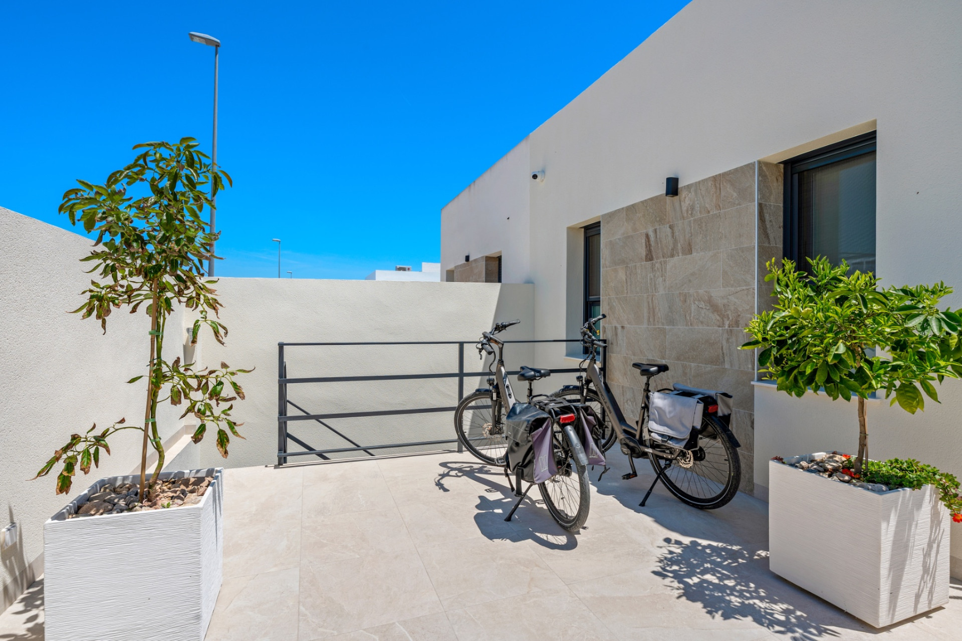 Resale - Finca - Country Property -
Daya Nueva - Costa Blanca