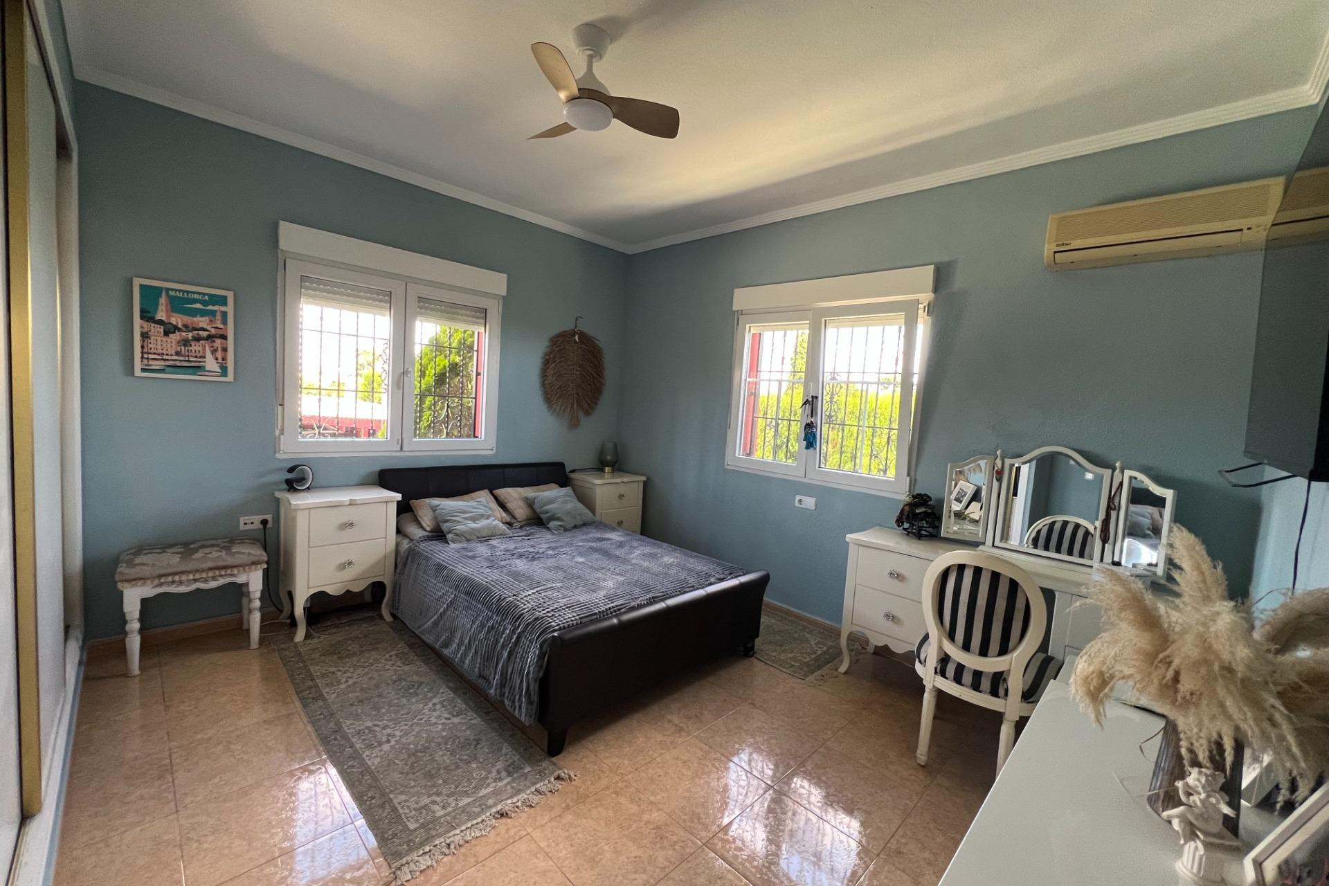 Resale - Finca - Country Property -
Dolores - Comunidad Valenciana