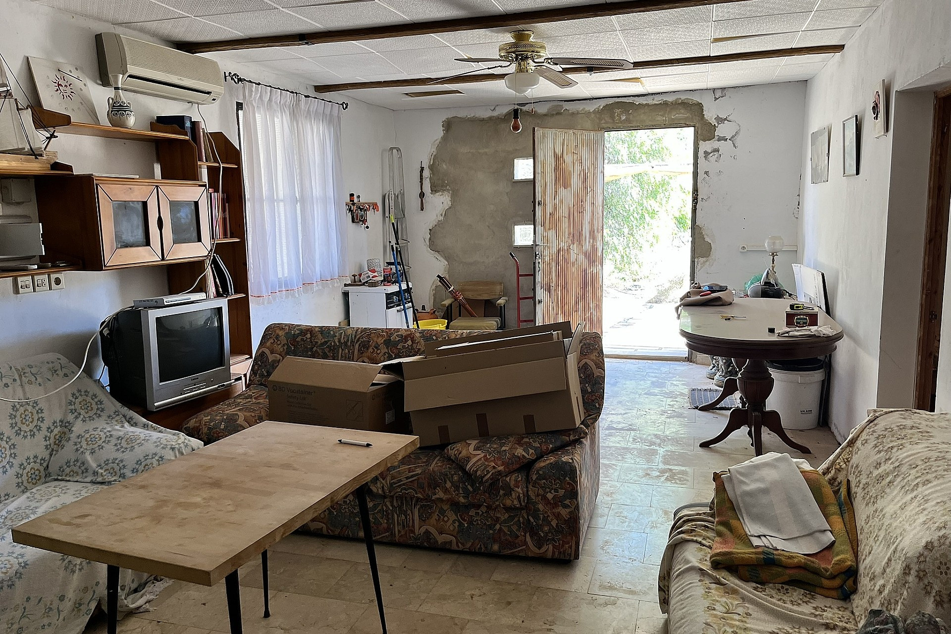 Resale - Finca / Country Property -
El Canton