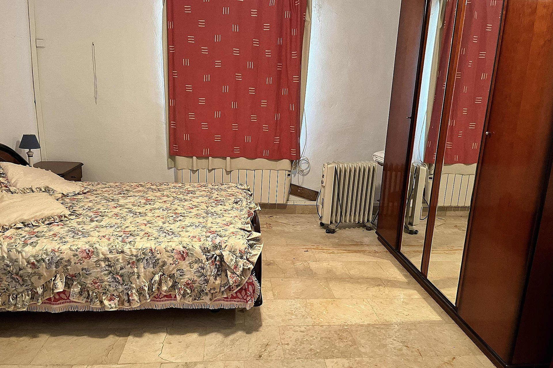 Resale - Finca / Country Property -
El Canton