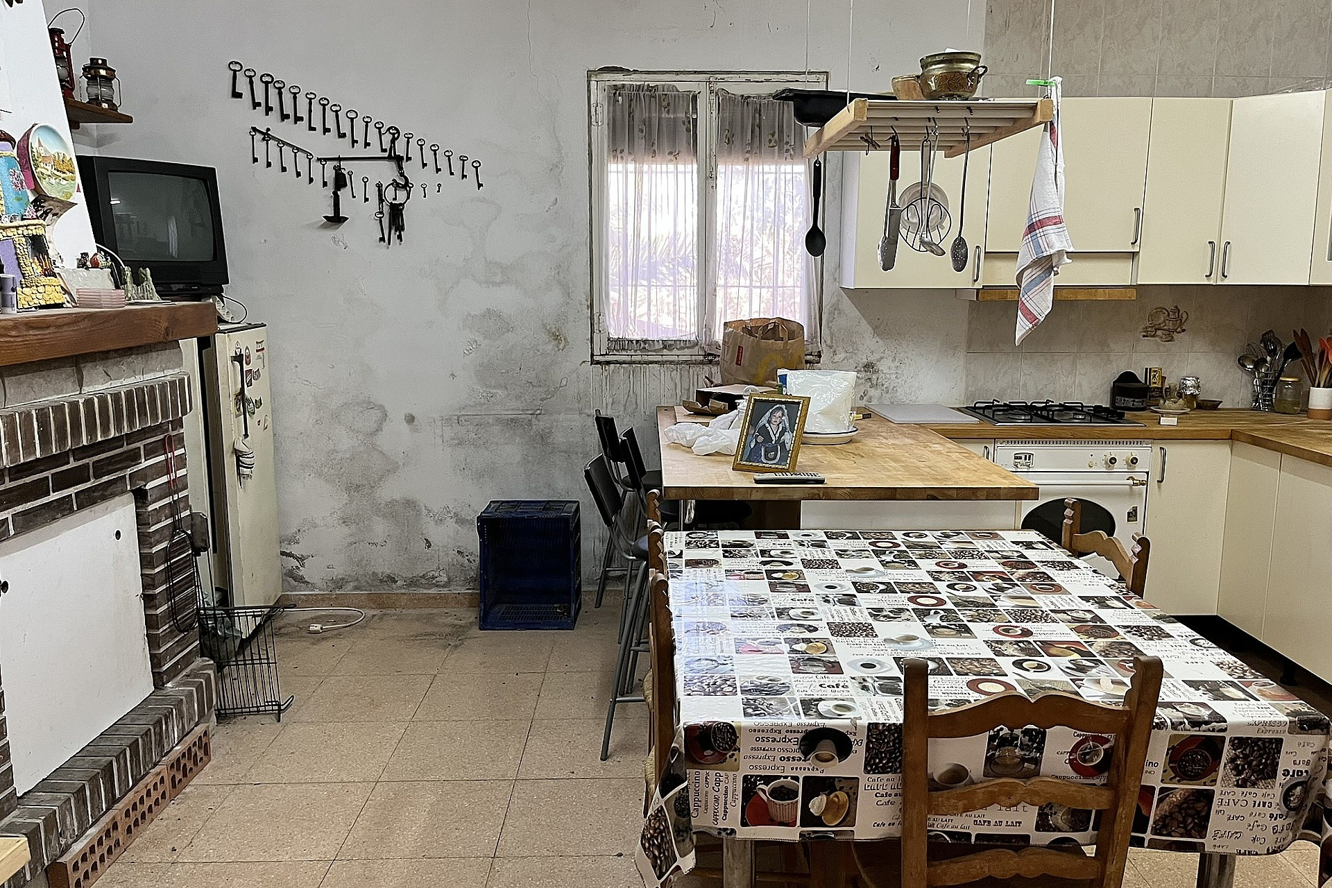 Resale - Finca / Country Property -
El Canton