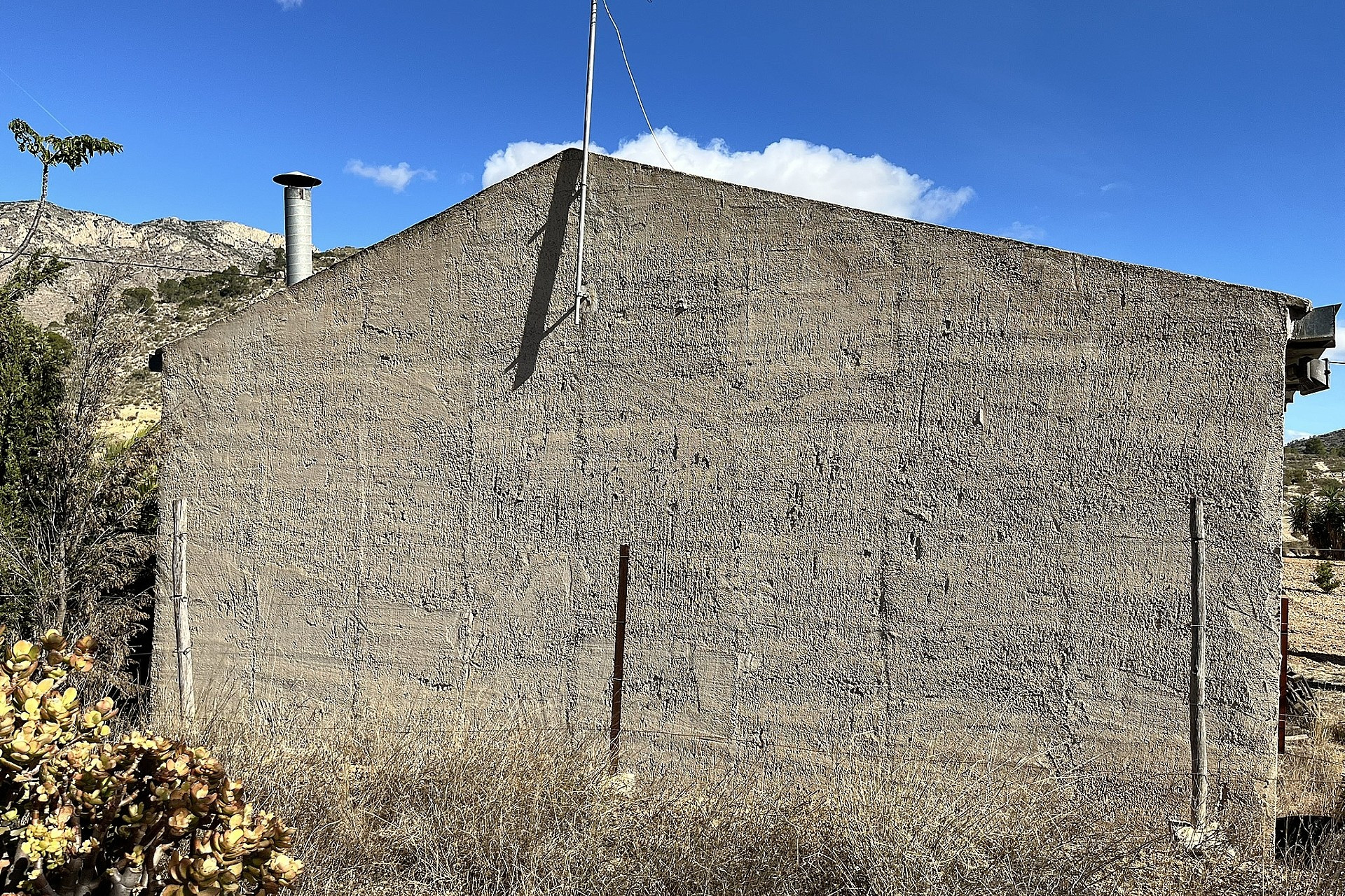 Resale - Finca / Country Property -
El Canton