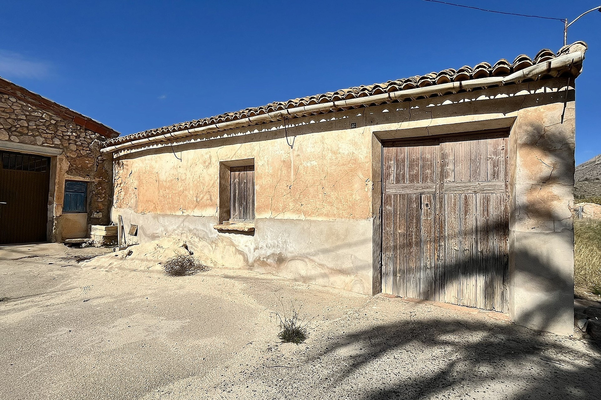 Resale - Finca / Country Property -
El Canton