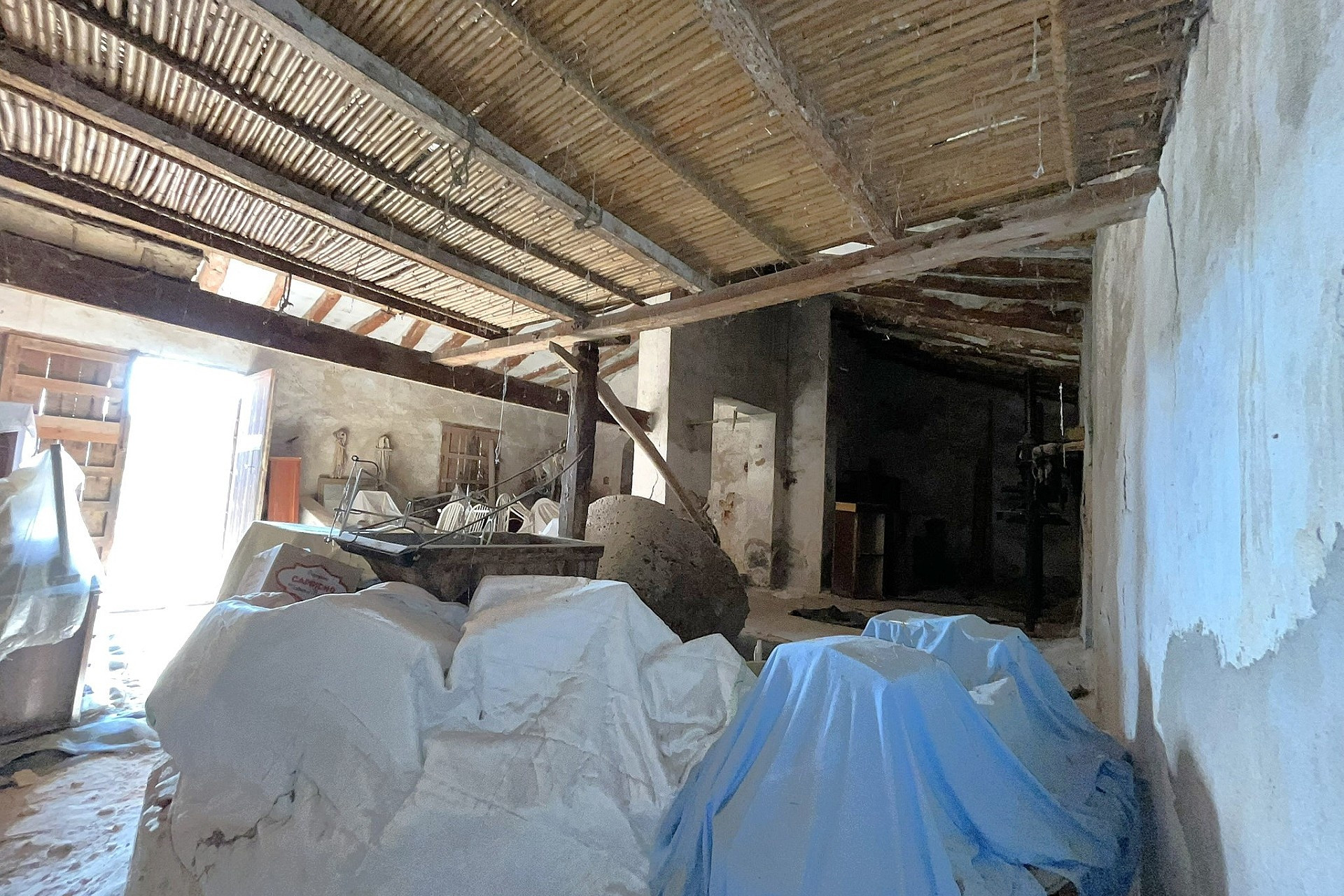 Resale - Finca / Country Property -
El Canton