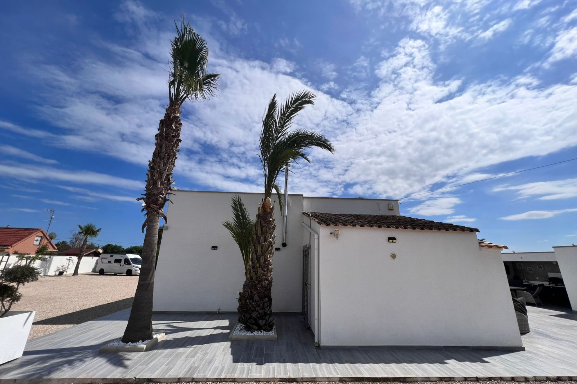 Resale - Finca / Country Property -
Elche - La Marina