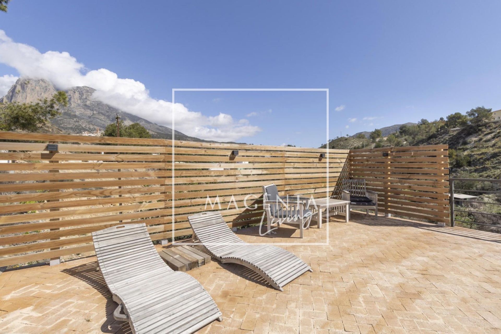 Resale - Finca - Country Property -
Finestrat - Seascape Resort