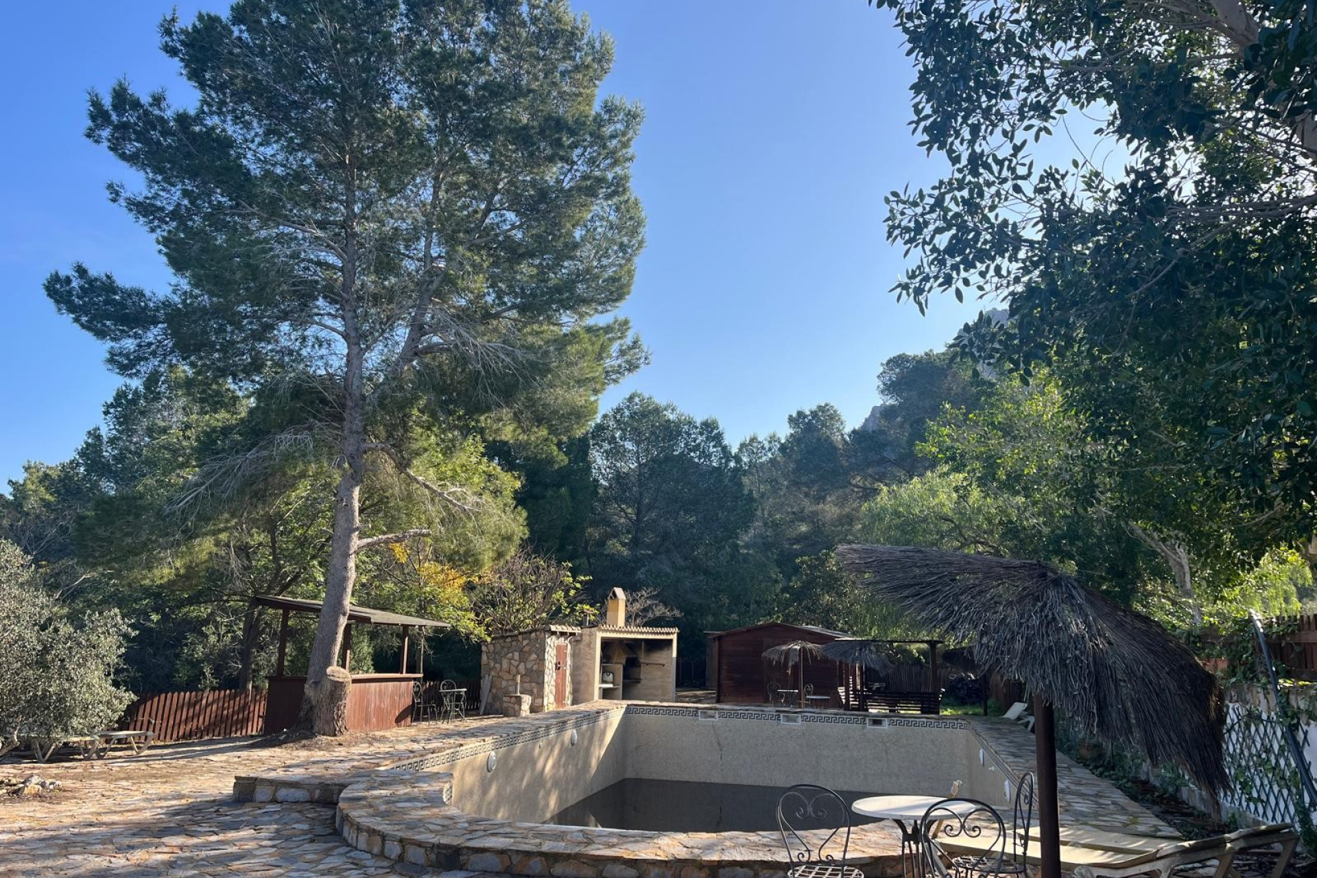 Resale - Finca - Country Property -
Gea y Truyols