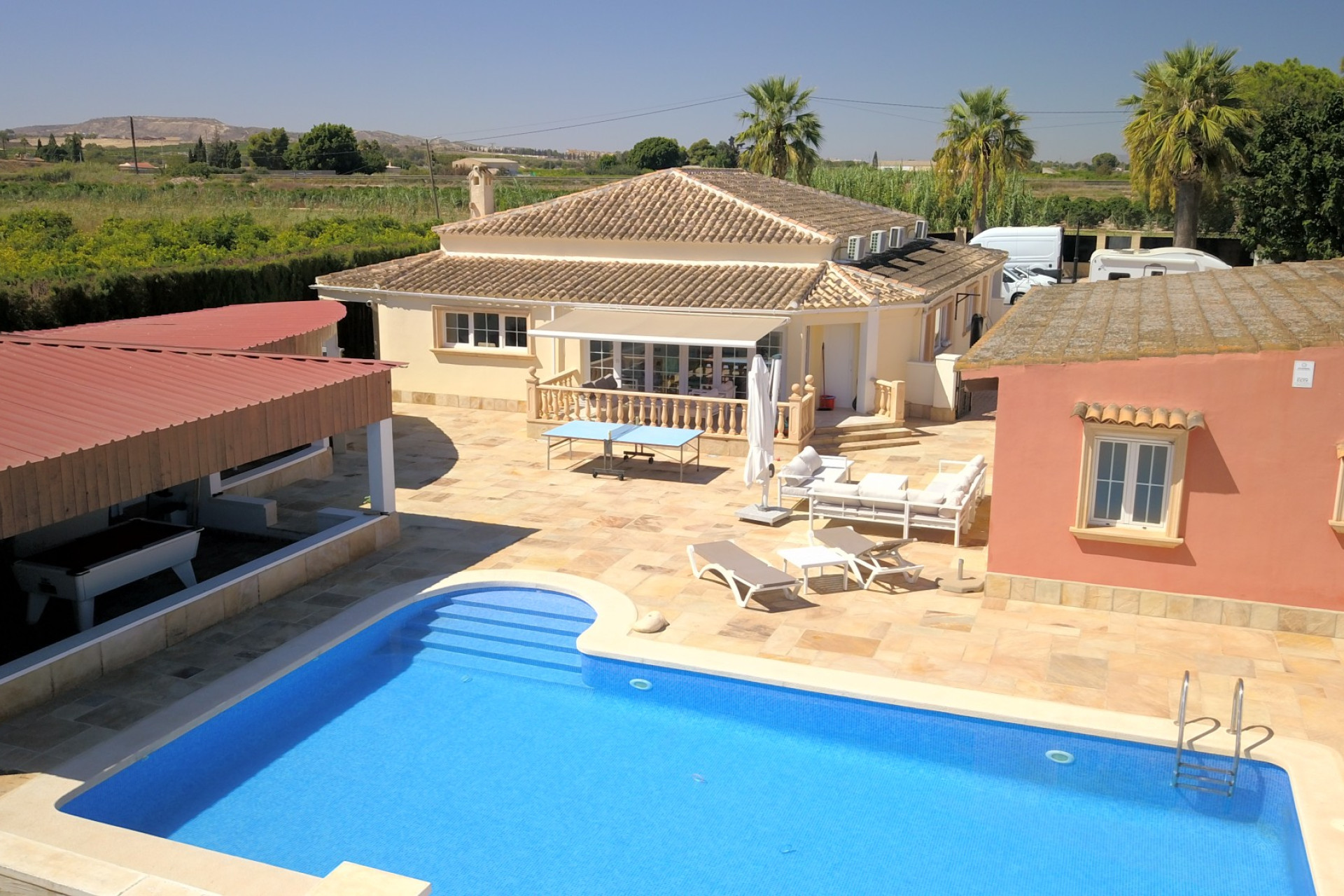 Resale - Finca / Country Property -
Heredades - Heredades - Country
