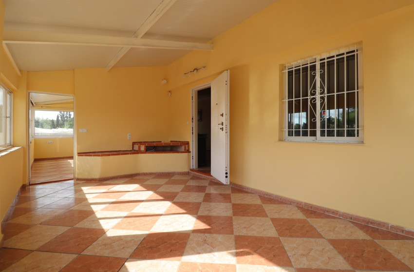 Resale - Finca - Country Property -
Heredades - Heredades - Country