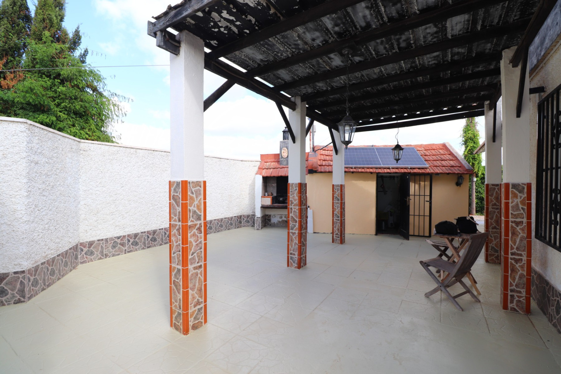 Resale - Finca - Country Property -
Heredades - Heredades - Country