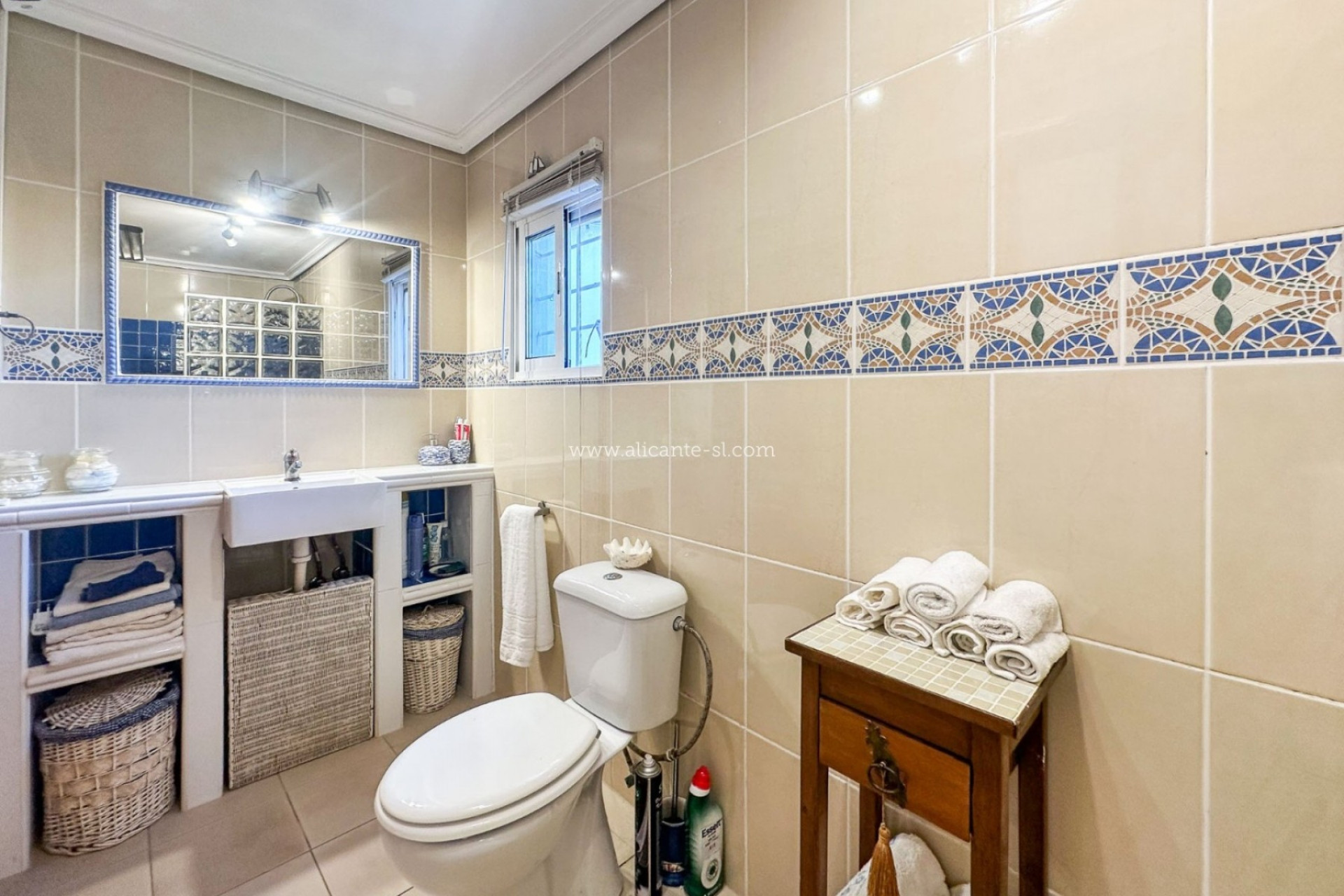 Resale - Finca - Country Property -
Hondón de las Nieves - HONDON DE LAS NIEVES