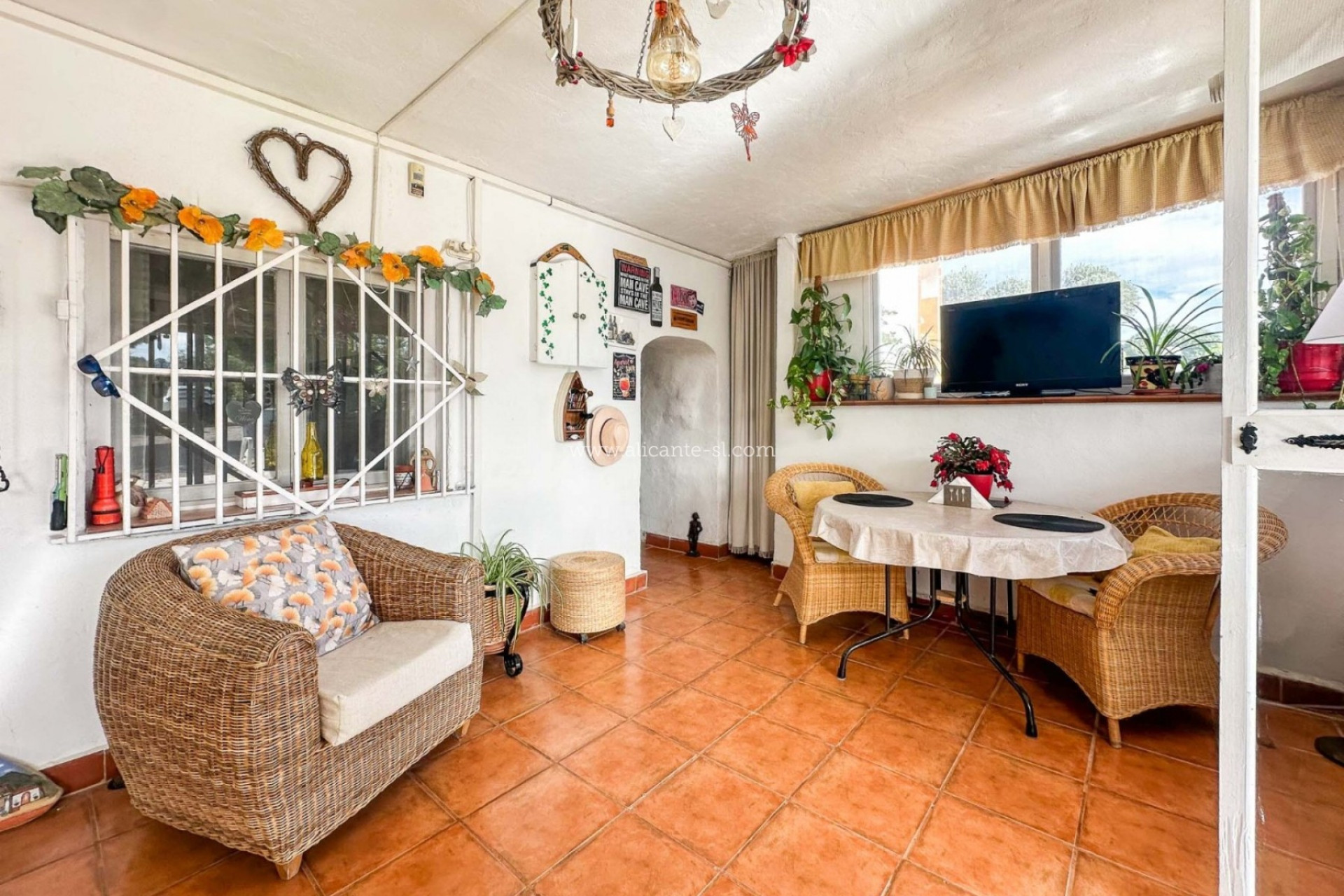 Resale - Finca - Country Property -
Hondón de las Nieves - HONDON DE LAS NIEVES