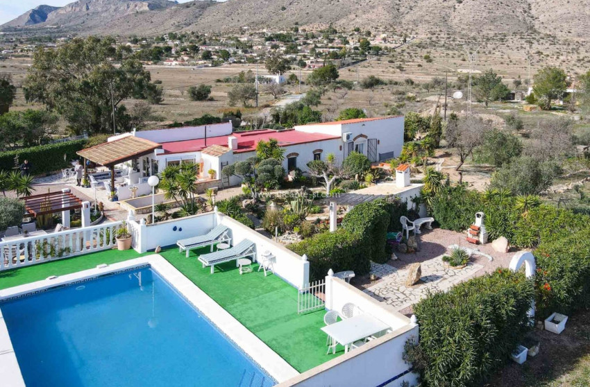 Resale - Finca - Country Property -
Hondón de las Nieves - HONDON DE LAS NIEVES