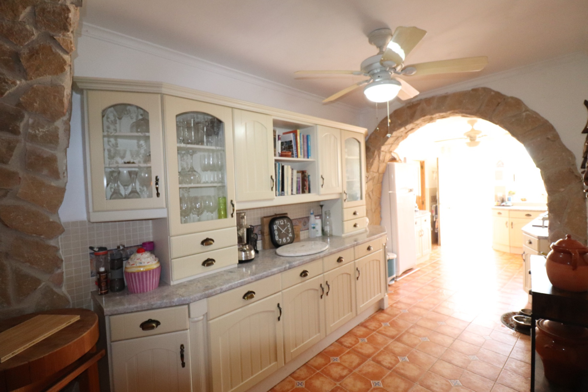 Resale - Finca - Country Property -
Hondón de las Nieves - La Canalosa