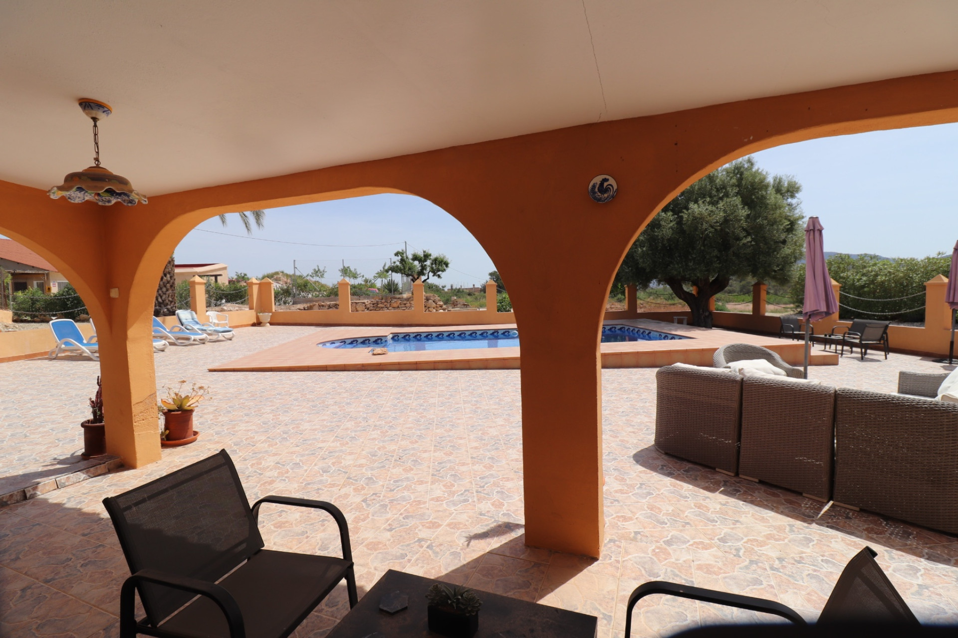 Resale - Finca - Country Property -
Hondón de las Nieves - La Canalosa