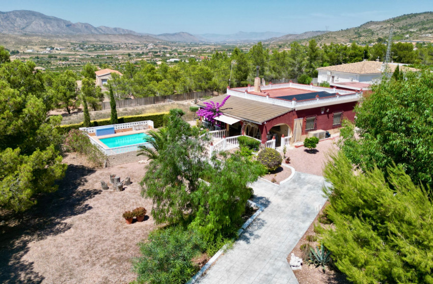 Resale - Finca - Country Property -
Hondón de los Fráiles