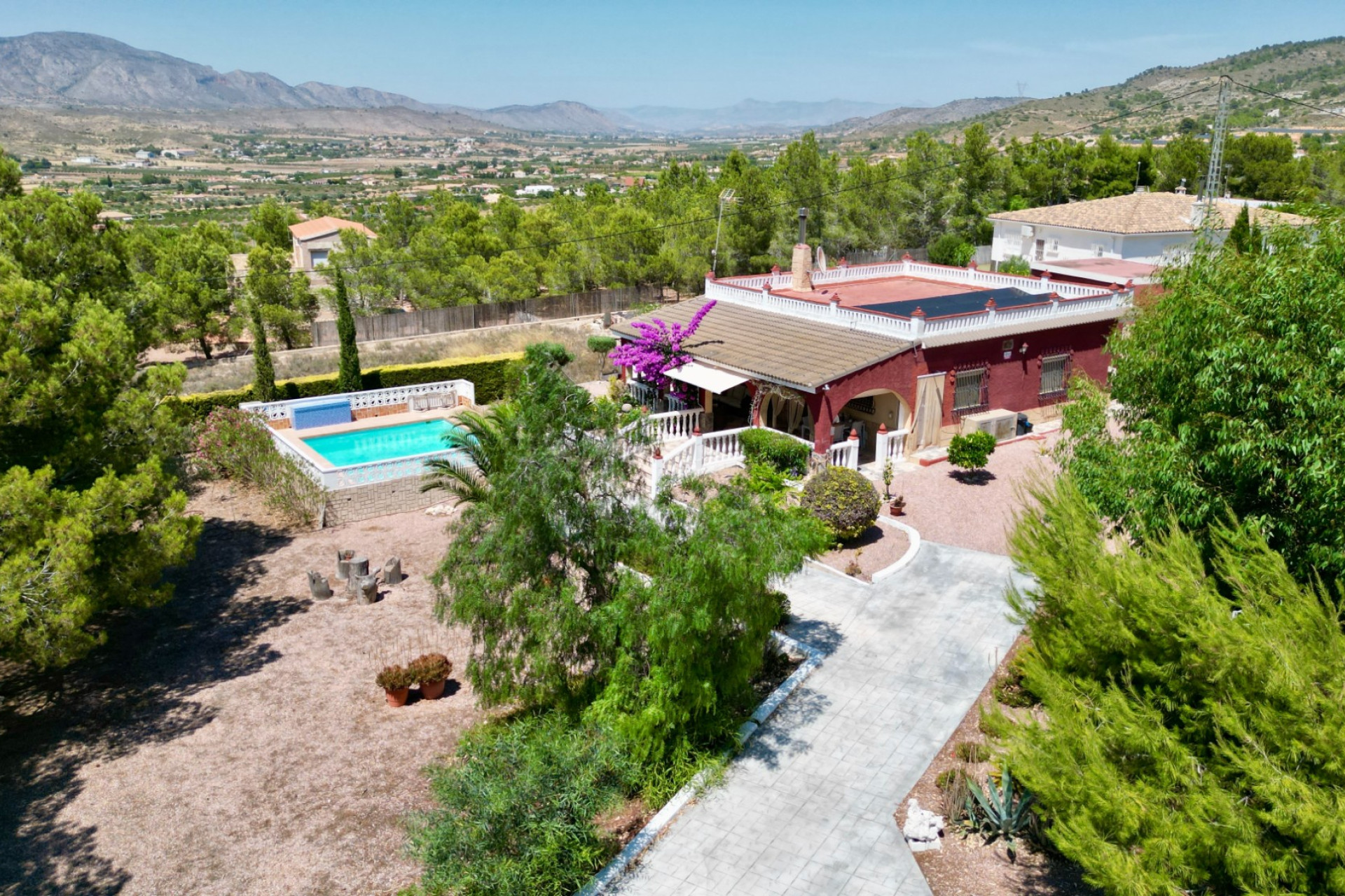 Resale - Finca - Country Property -
Hondón de los Fráiles