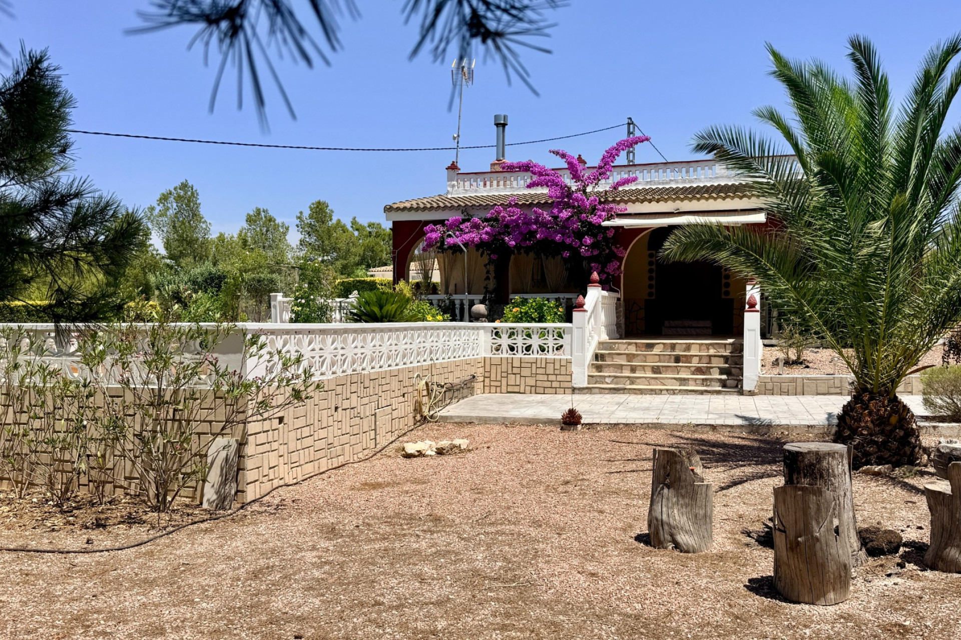 Resale - Finca - Country Property -
Hondón de los Fráiles
