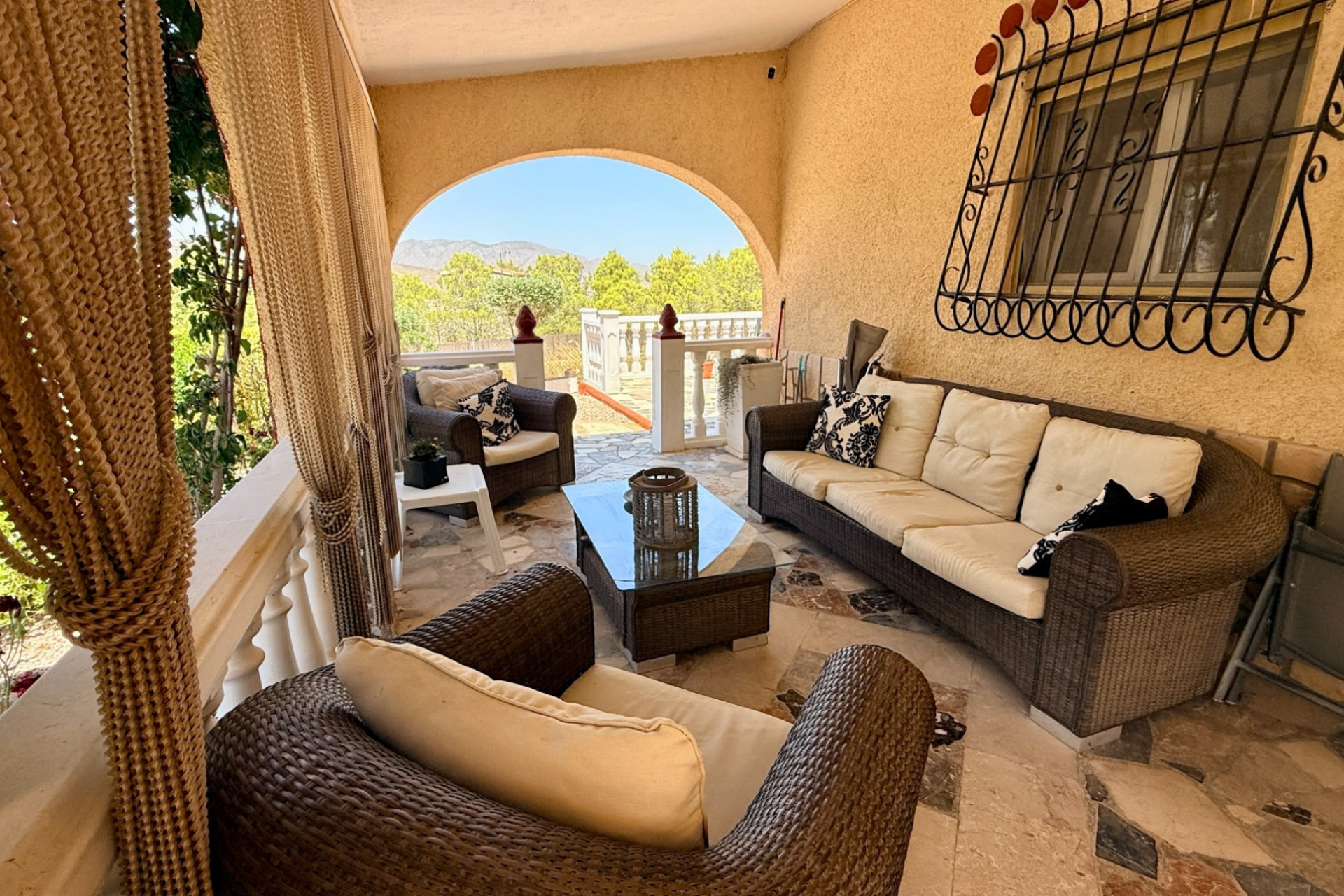 Resale - Finca - Country Property -
Hondón de los Fráiles