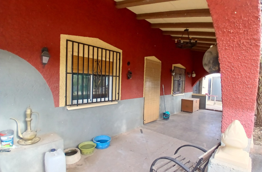 Resale - Finca / Country Property -
Jumilla