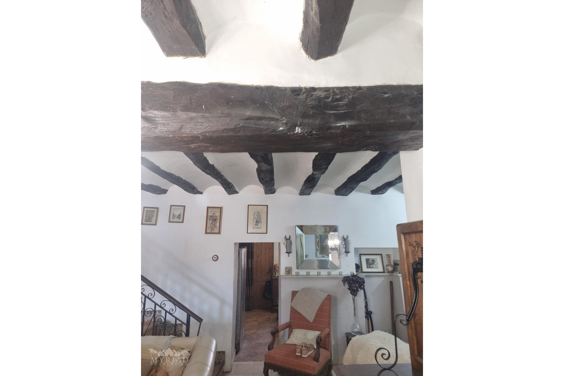 Resale - Finca / Country Property -
Lel - Lel Alicante