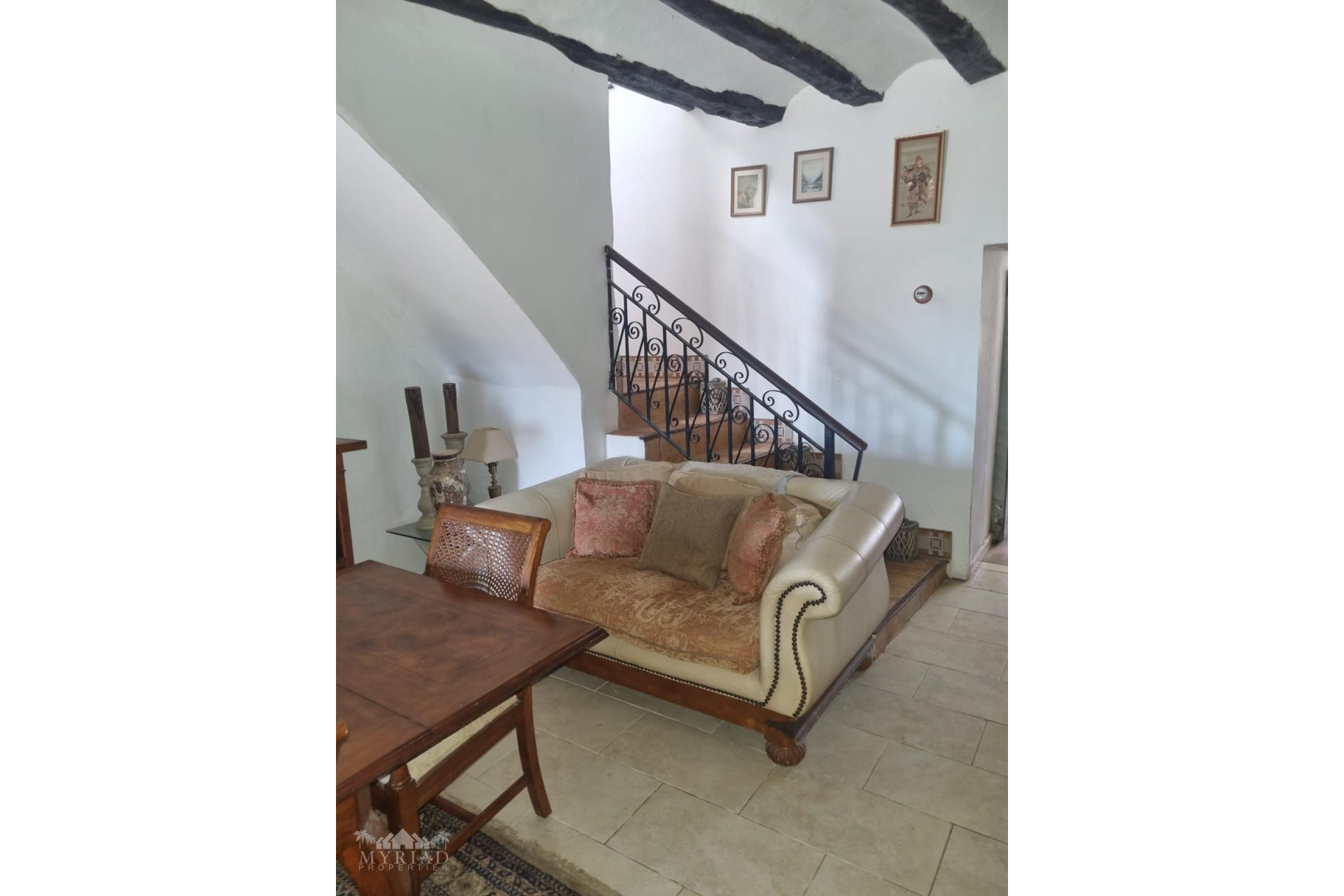 Resale - Finca / Country Property -
Lel - Lel Alicante