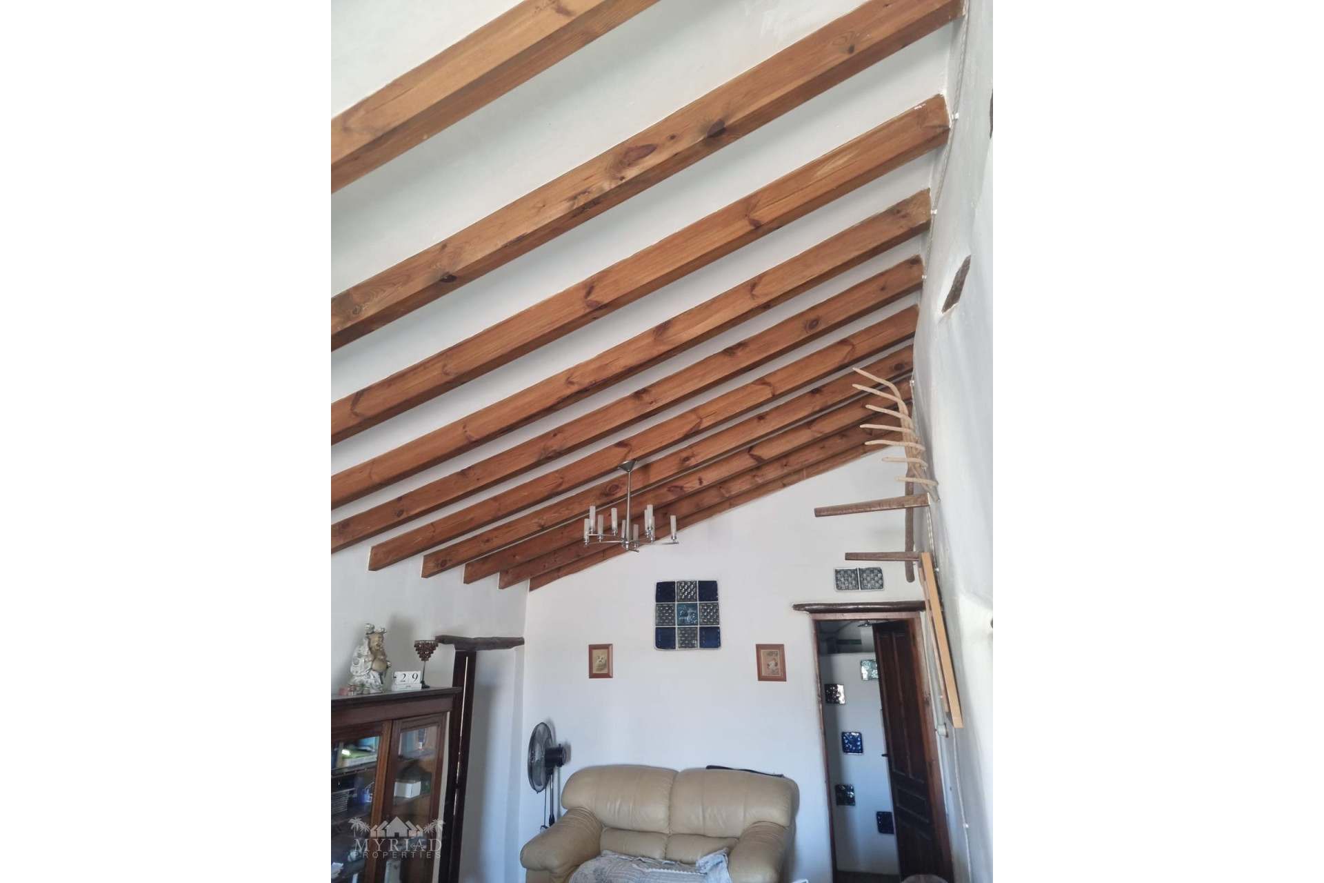 Resale - Finca / Country Property -
Lel - Lel Alicante