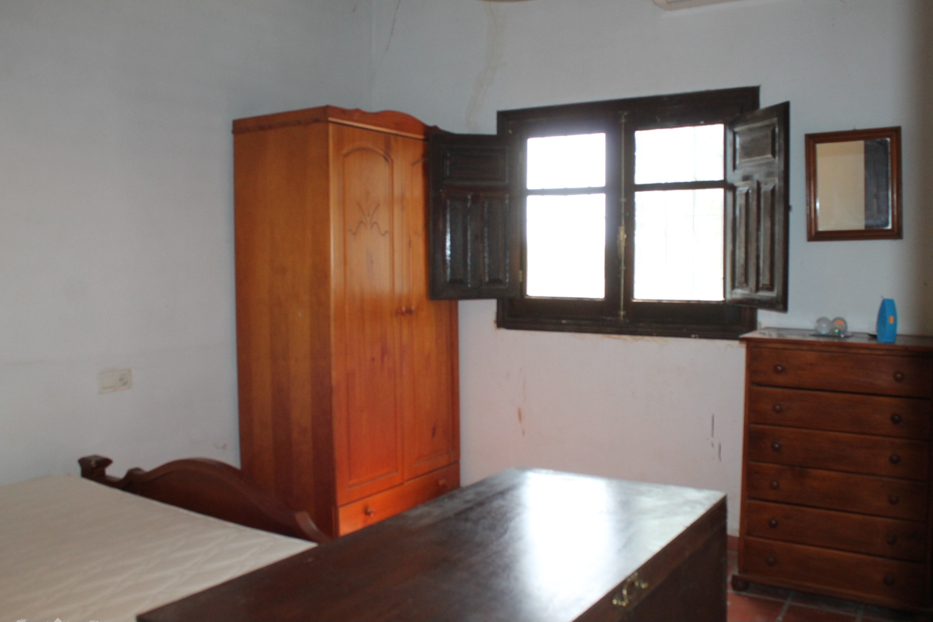 Resale - Finca / Country Property -
Lel - Lel Alicante