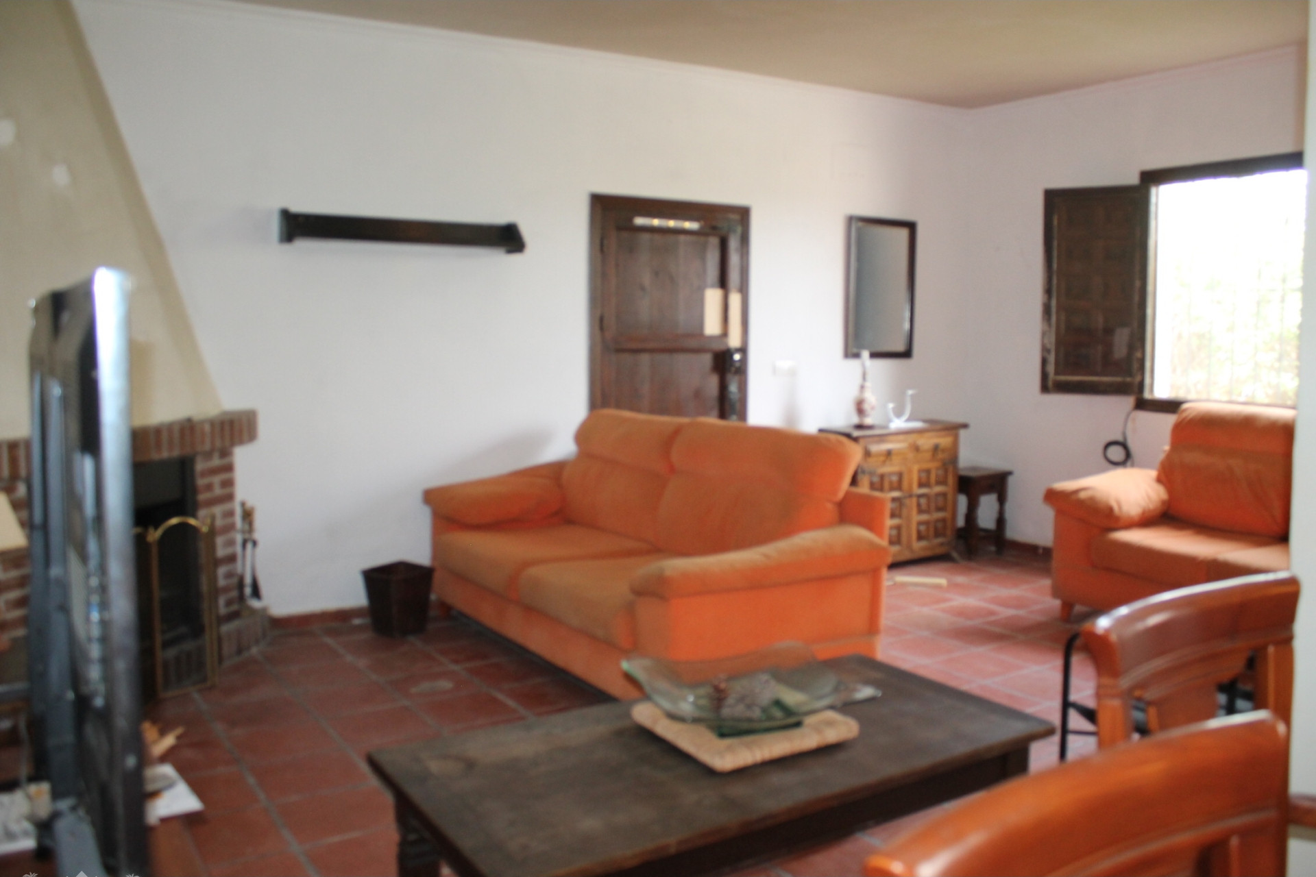 Resale - Finca / Country Property -
Lel - Lel Alicante