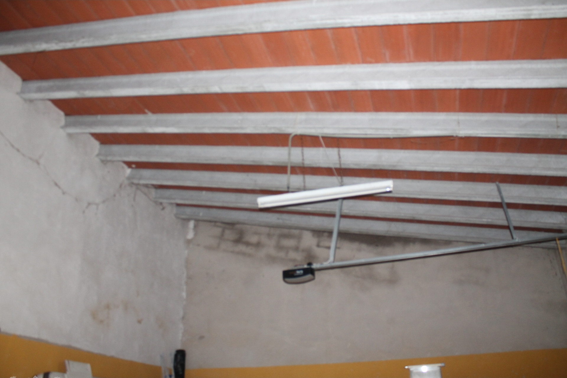 Resale - Finca / Country Property -
Lel - Lel Alicante