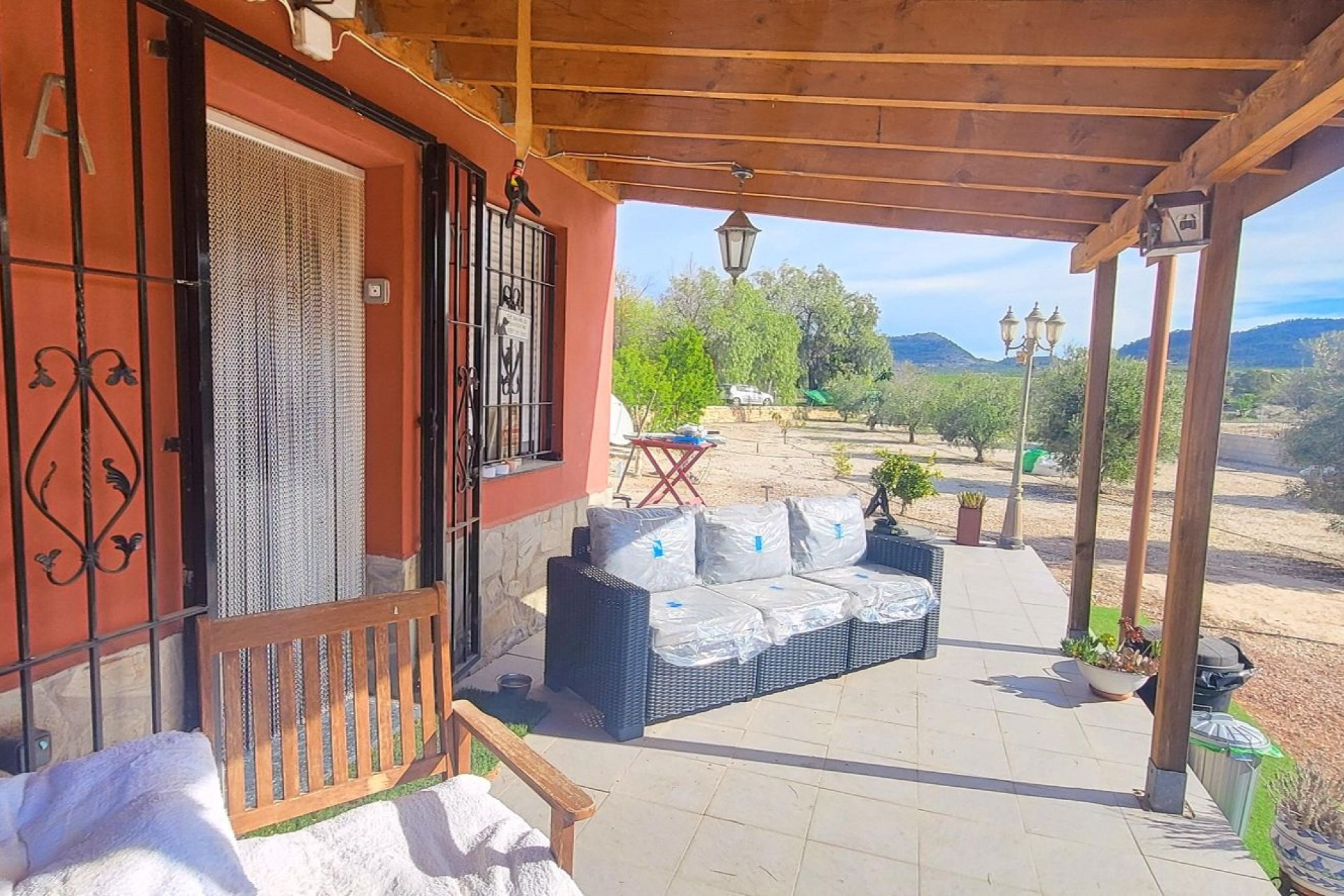 Resale - Finca - Country Property -
Monovar