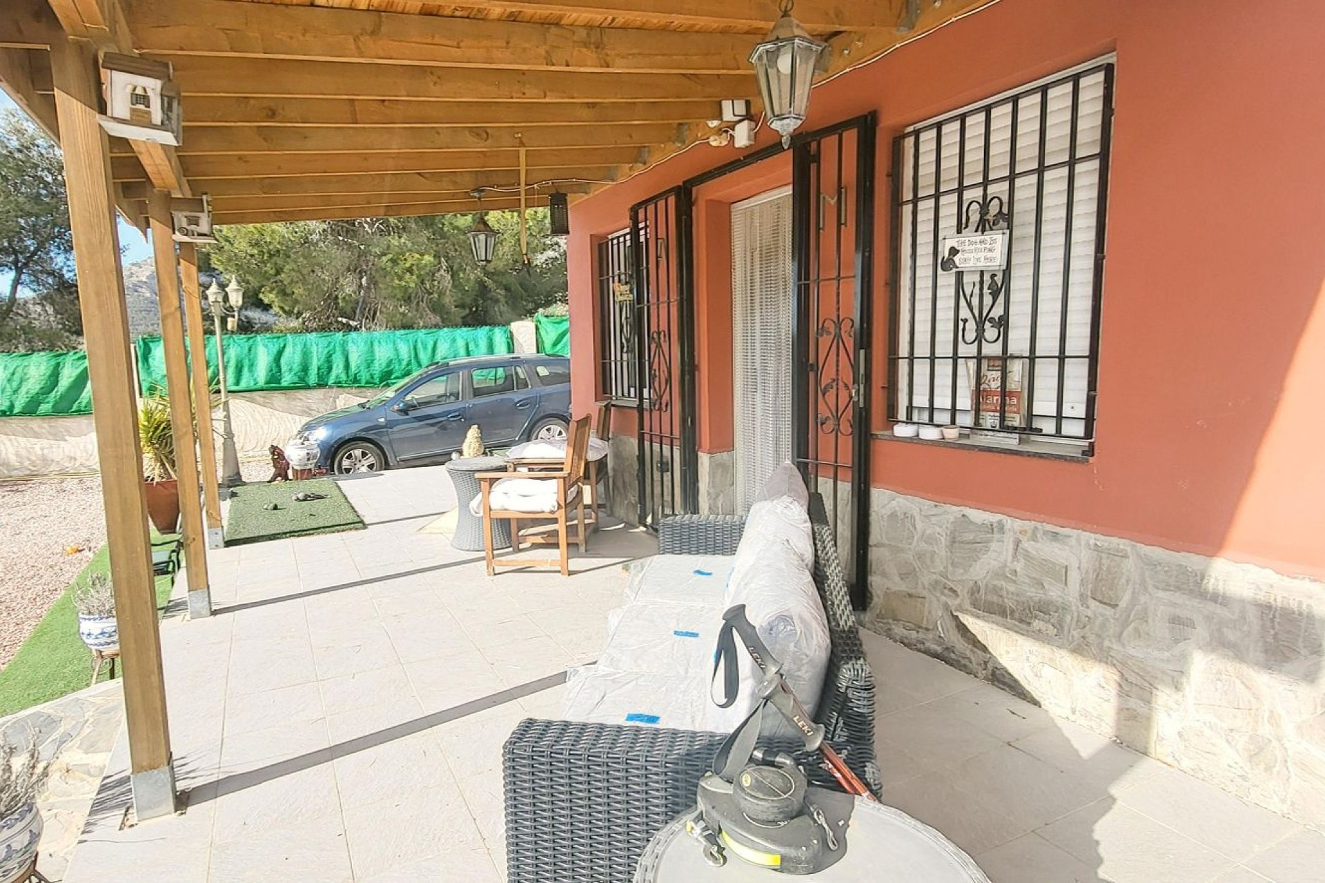 Resale - Finca - Country Property -
Monovar