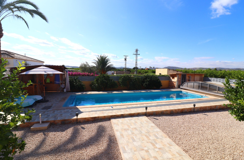 Resale - Finca / Country Property -
Orihuela - La Campaneta