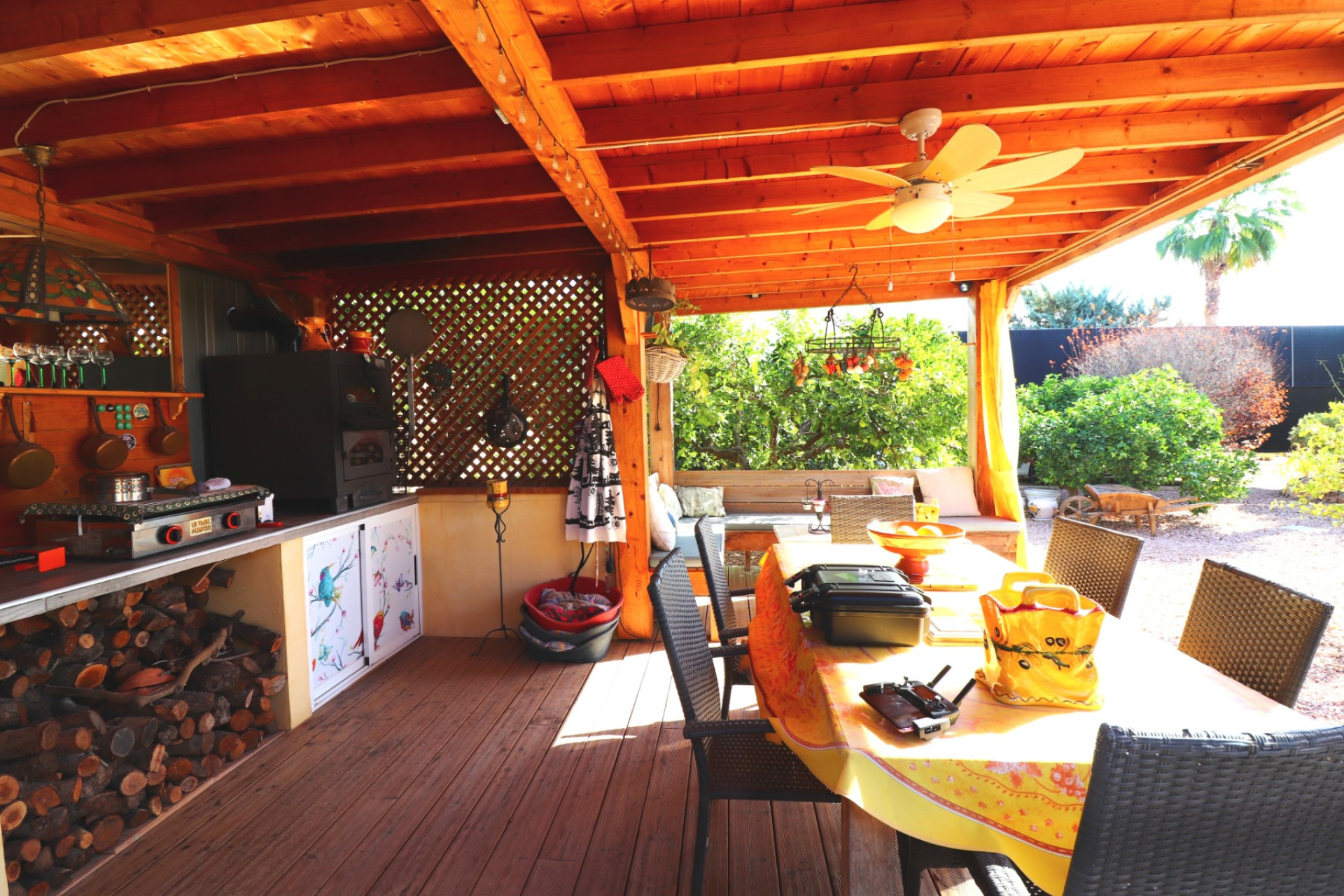 Resale - Finca / Country Property -
Orihuela - La Campaneta