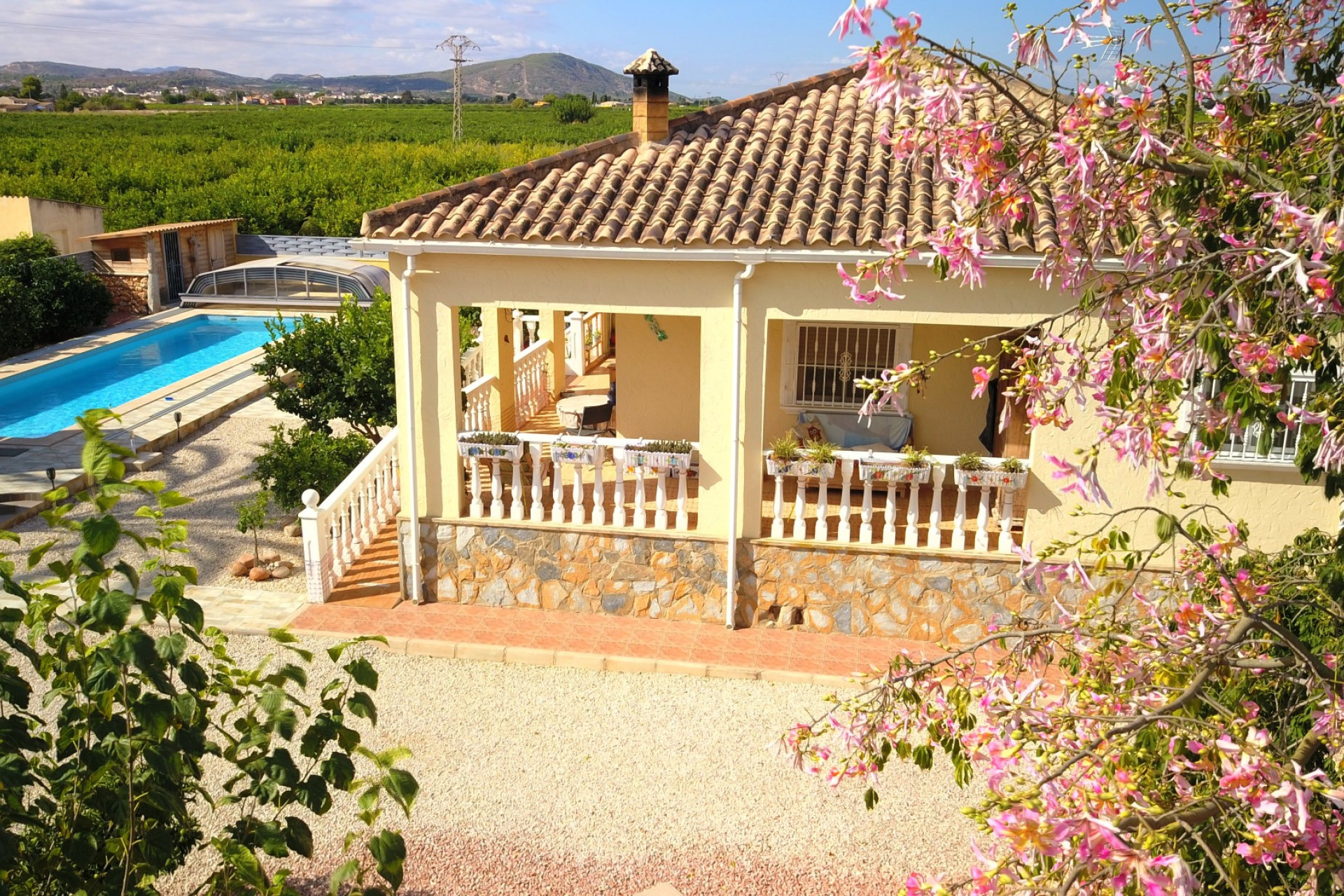 Resale - Finca / Country Property -
Orihuela - La Campaneta