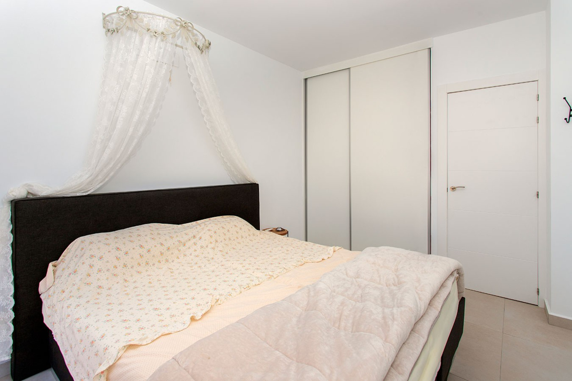 Resale - Finca - Country Property -
Pinoso - Campo