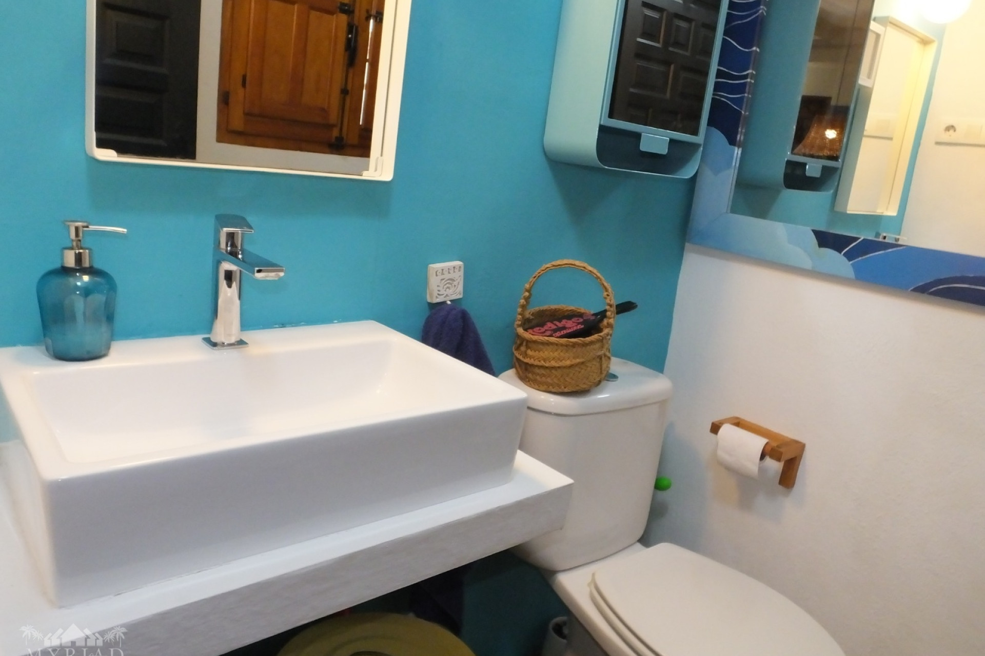 Resale - Finca / Country Property -
Pinoso - Pinoso Alicante