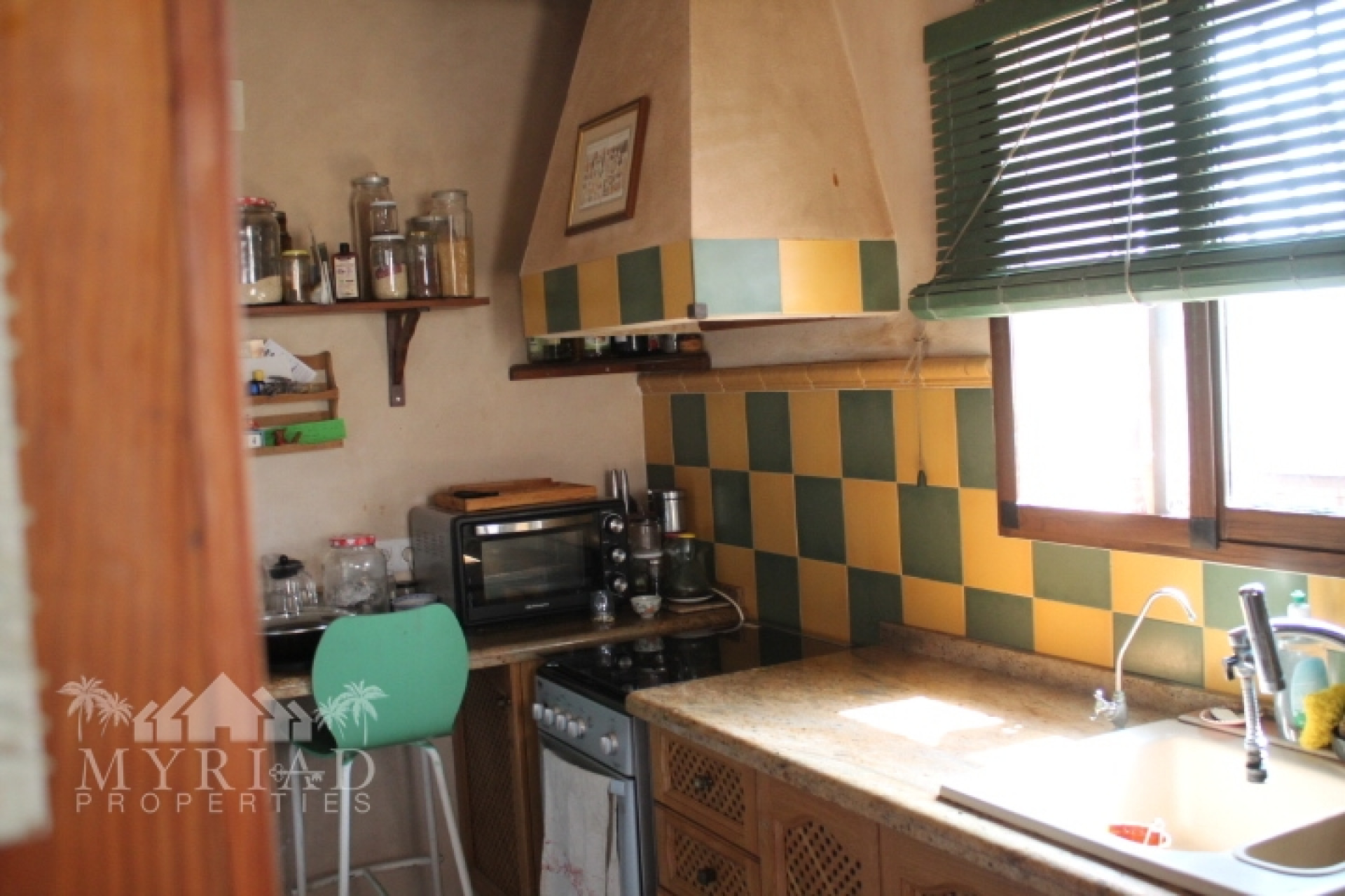 Resale - Finca / Country Property -
Pinoso - Pinoso Alicante