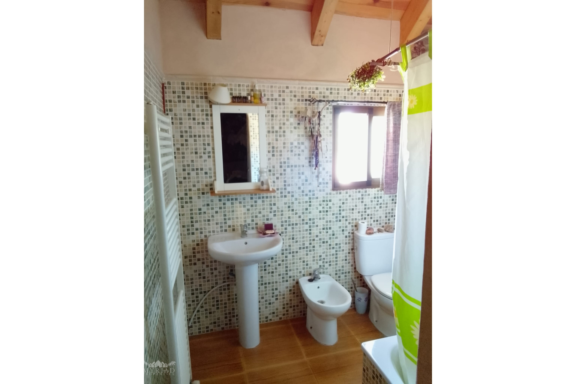 Resale - Finca / Country Property -
Pinoso - Pinoso Alicante