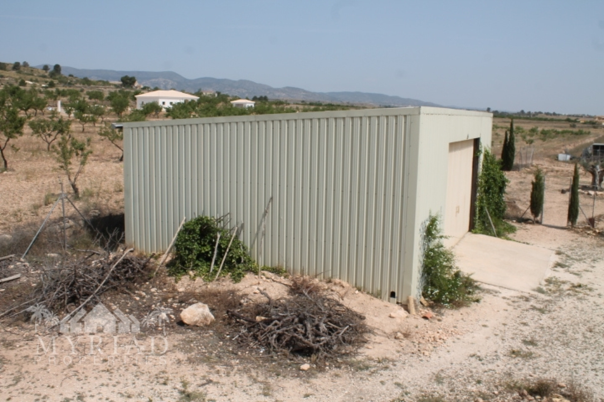 Resale - Finca / Country Property -
Pinoso - Pinoso Alicante