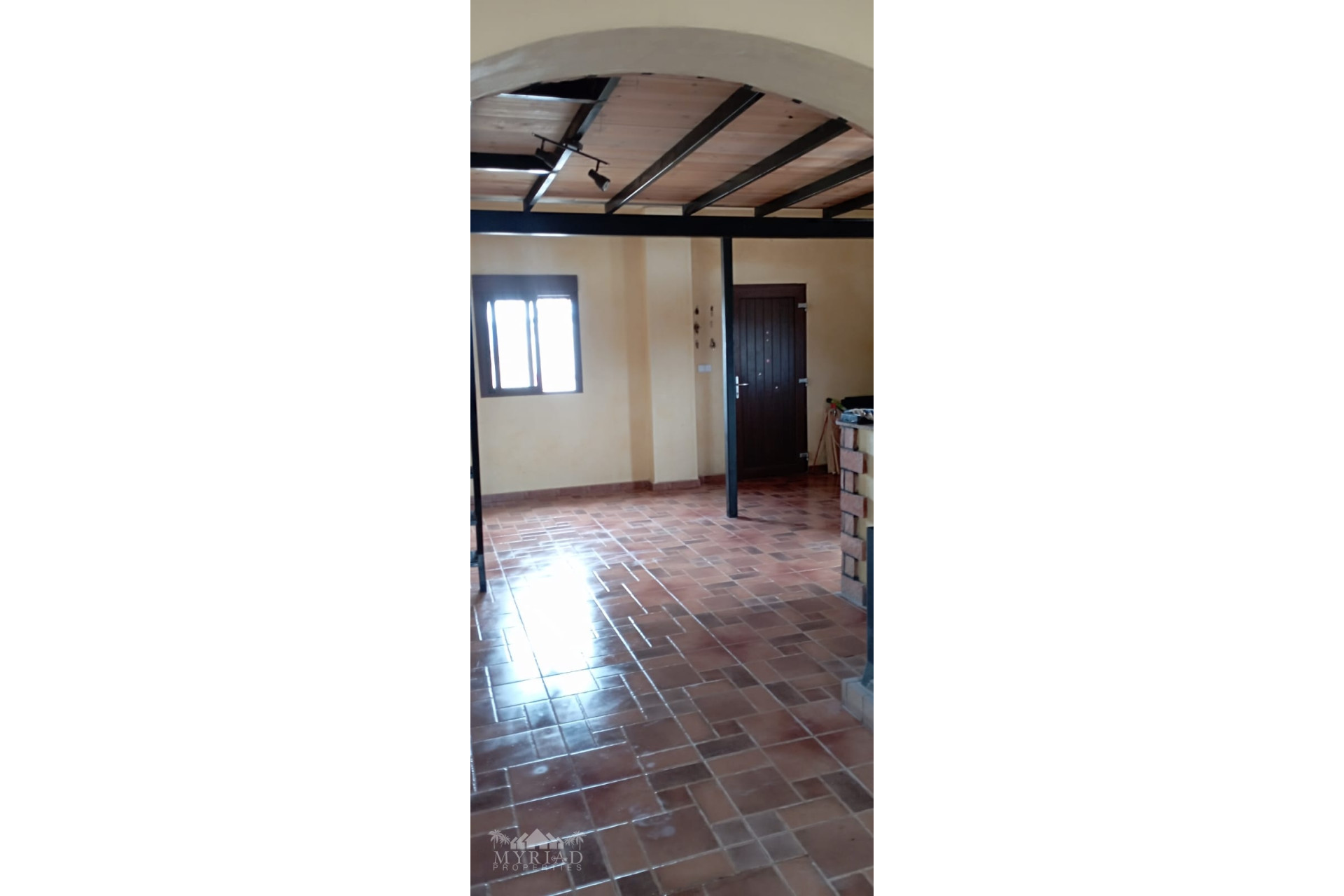 Resale - Finca / Country Property -
Pinoso - Pinoso Alicante