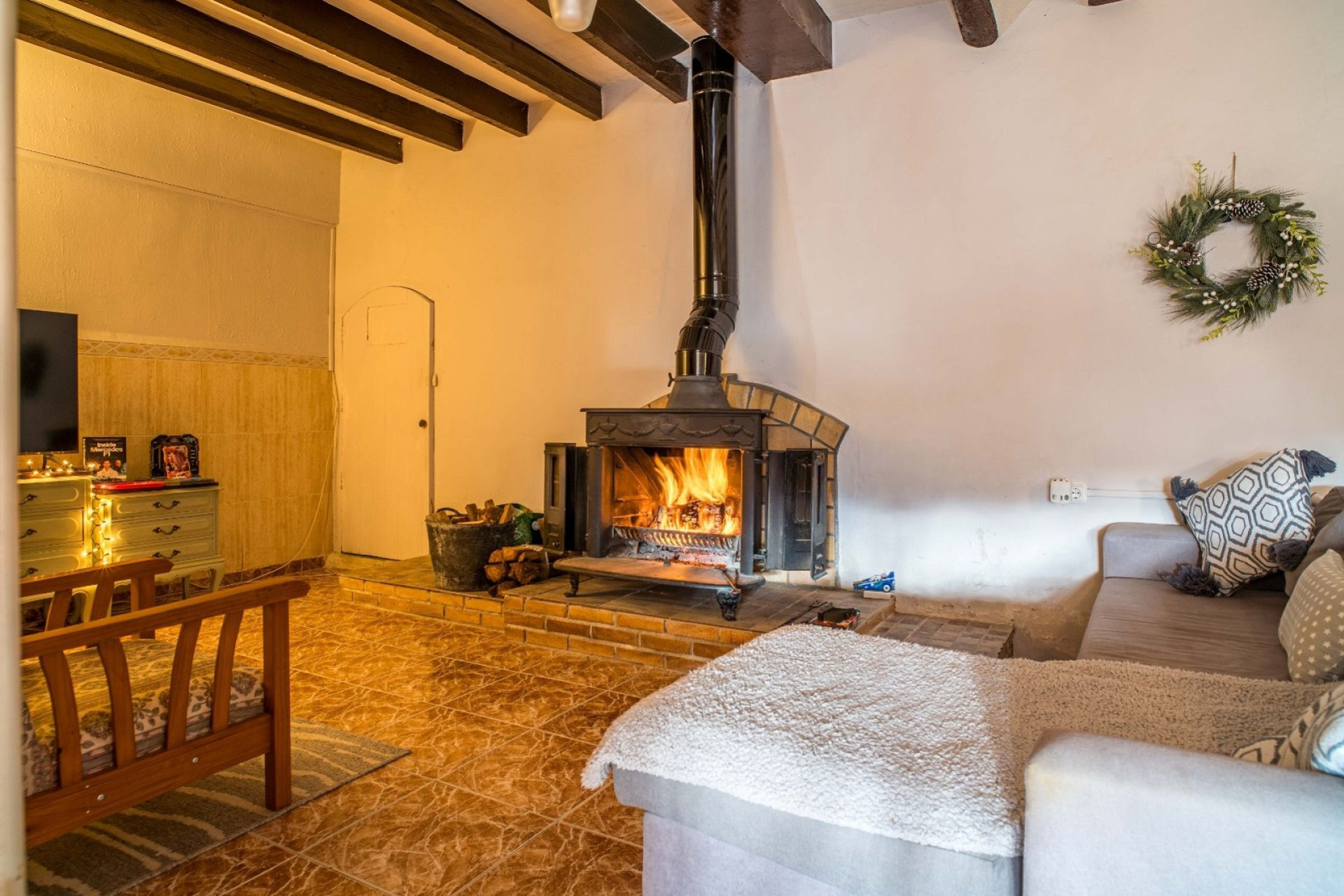 Resale - Finca - Country Property -
Pinoso