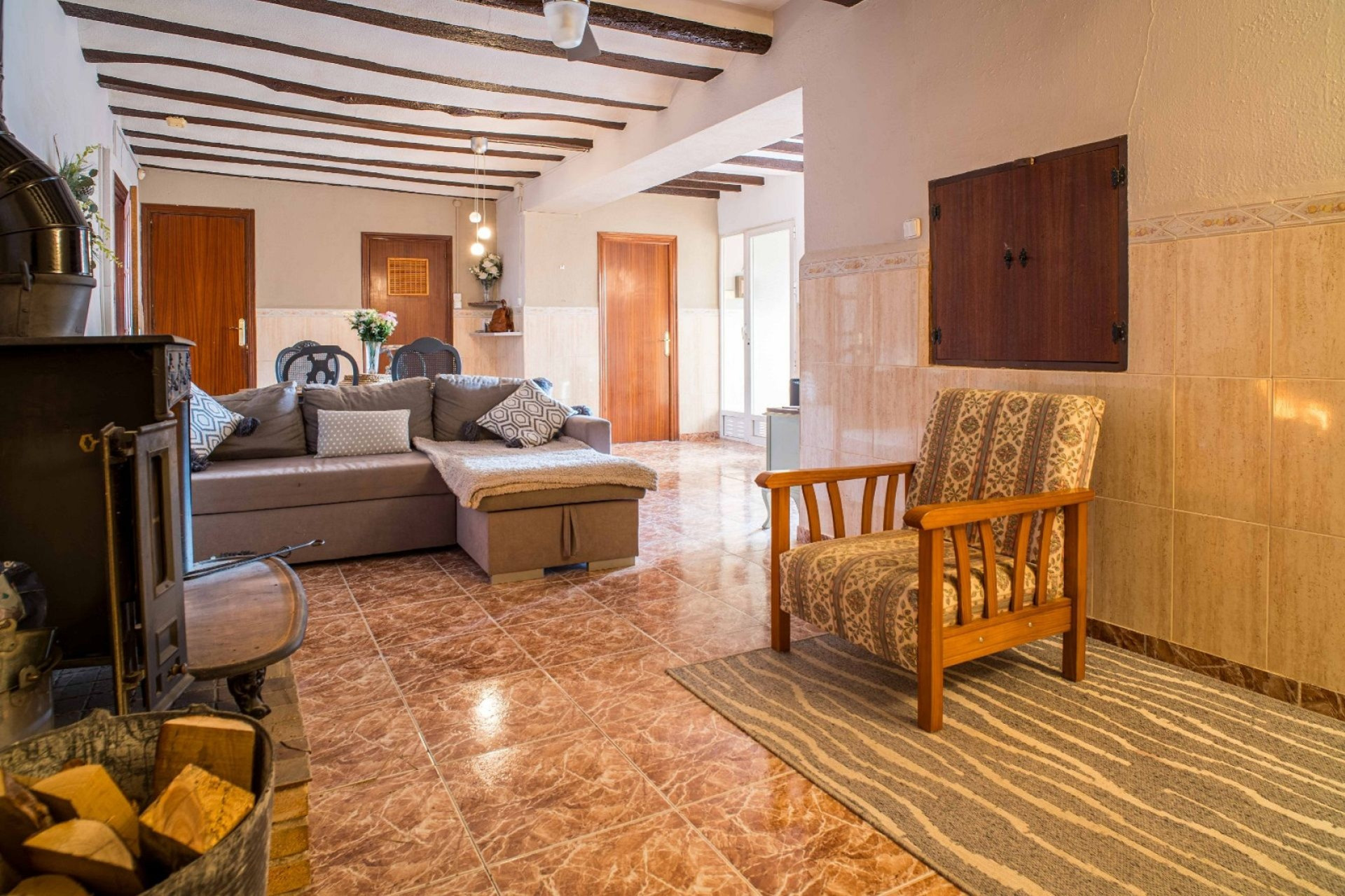 Resale - Finca - Country Property -
Pinoso