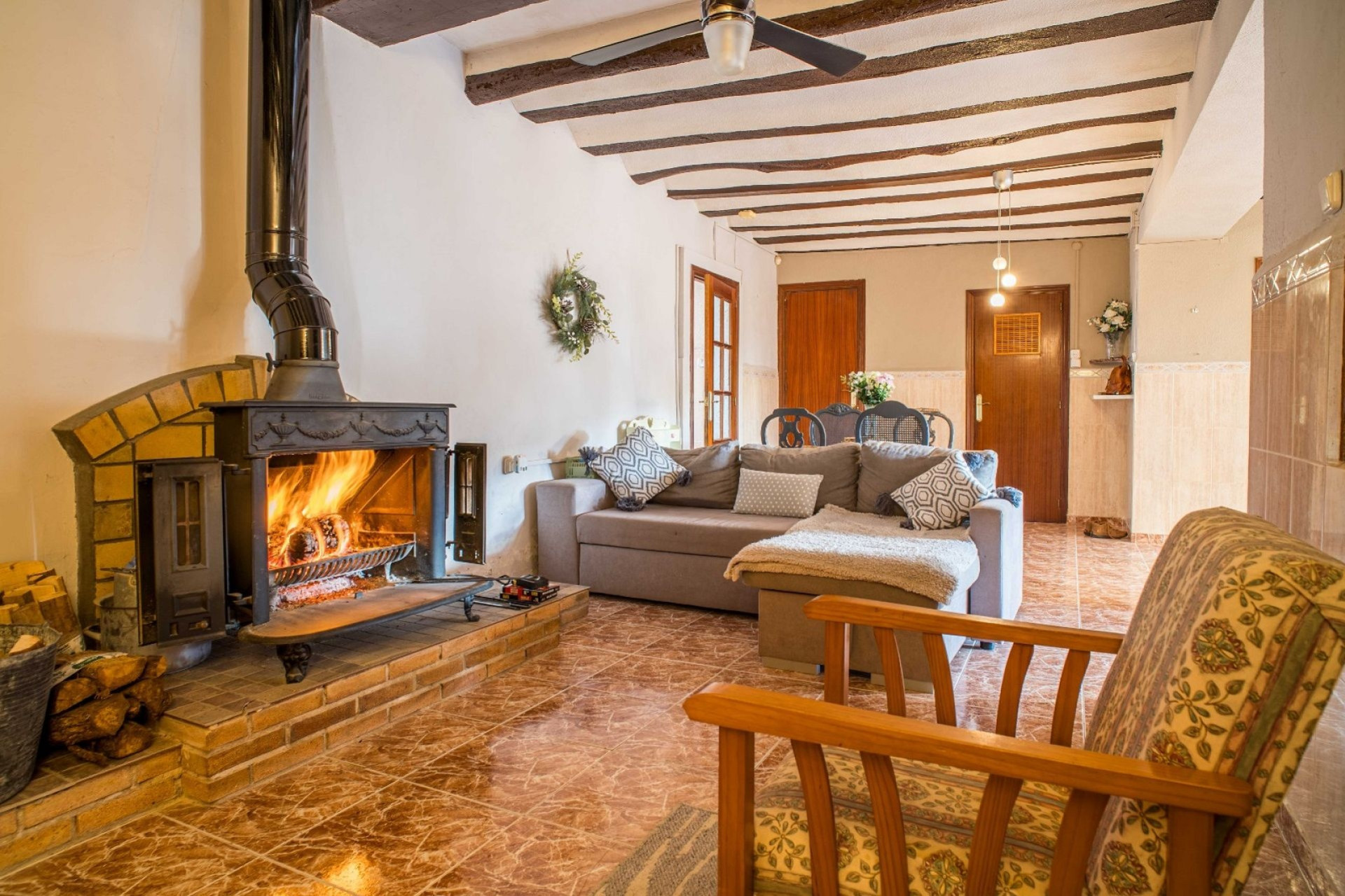 Resale - Finca - Country Property -
Pinoso