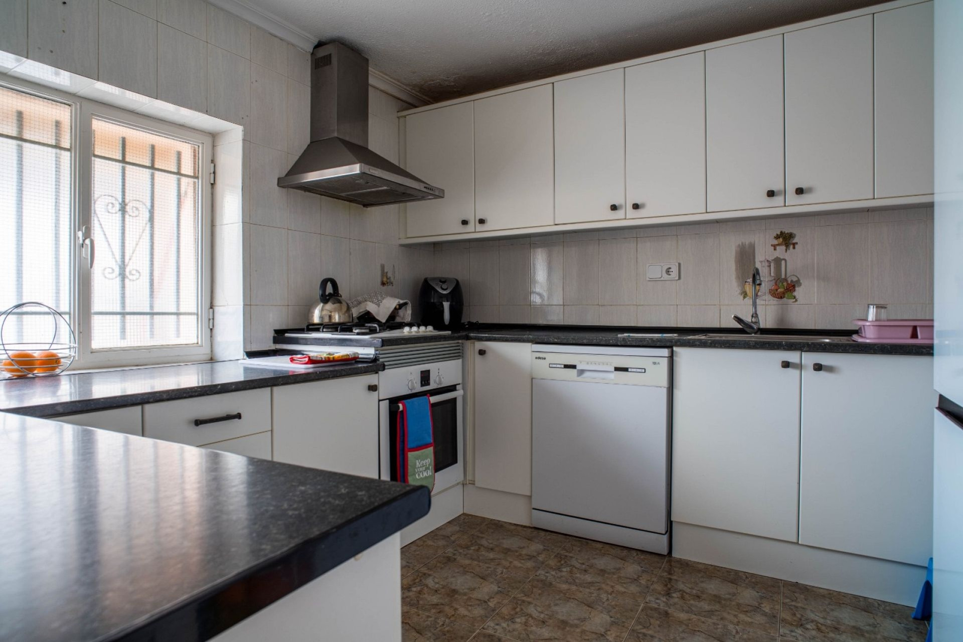 Resale - Finca - Country Property -
Pinoso